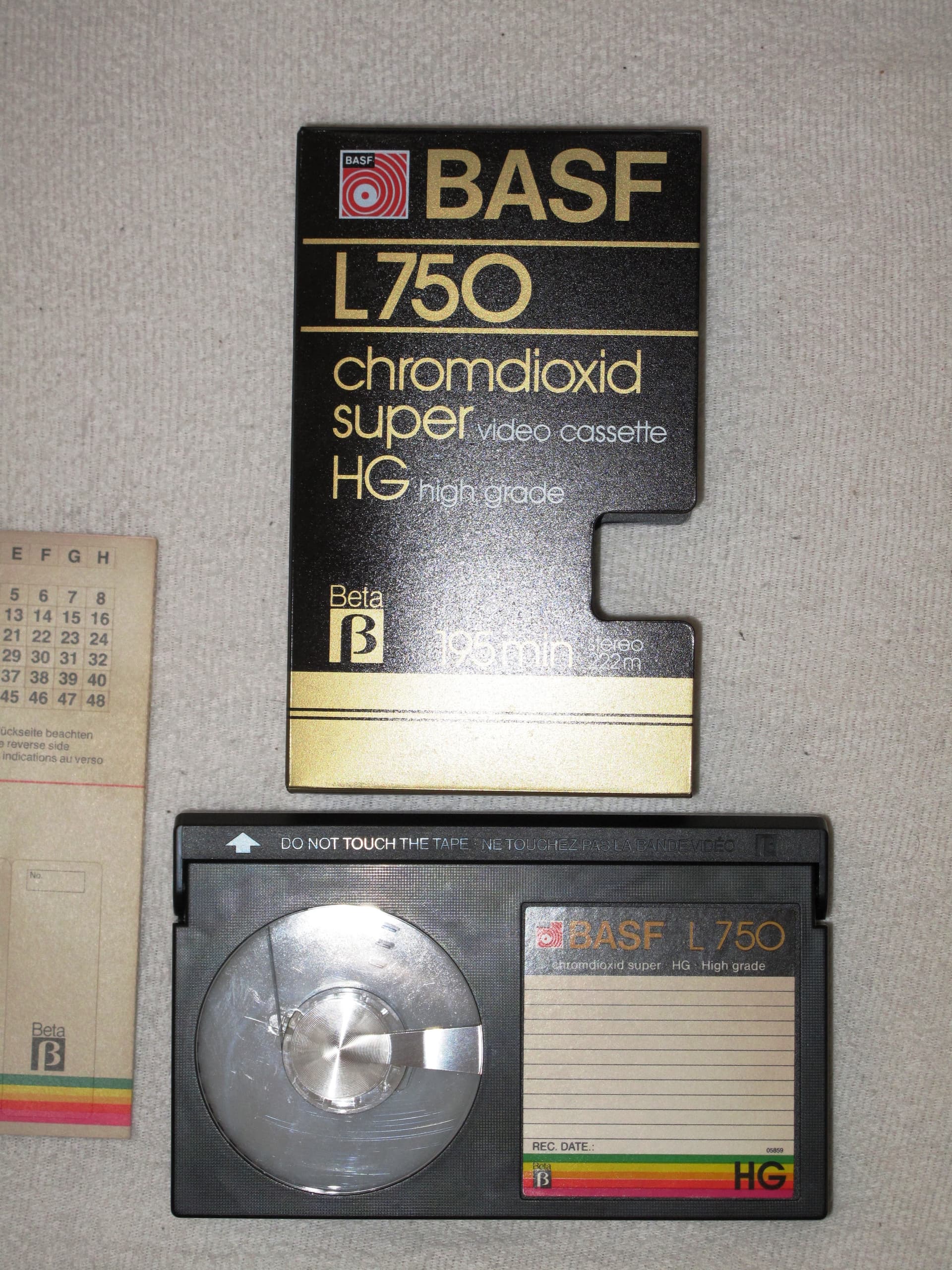 Betamax vs VHS (1976)