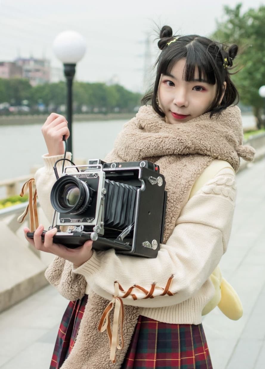 The press photographer's Speed Graphic (1930)