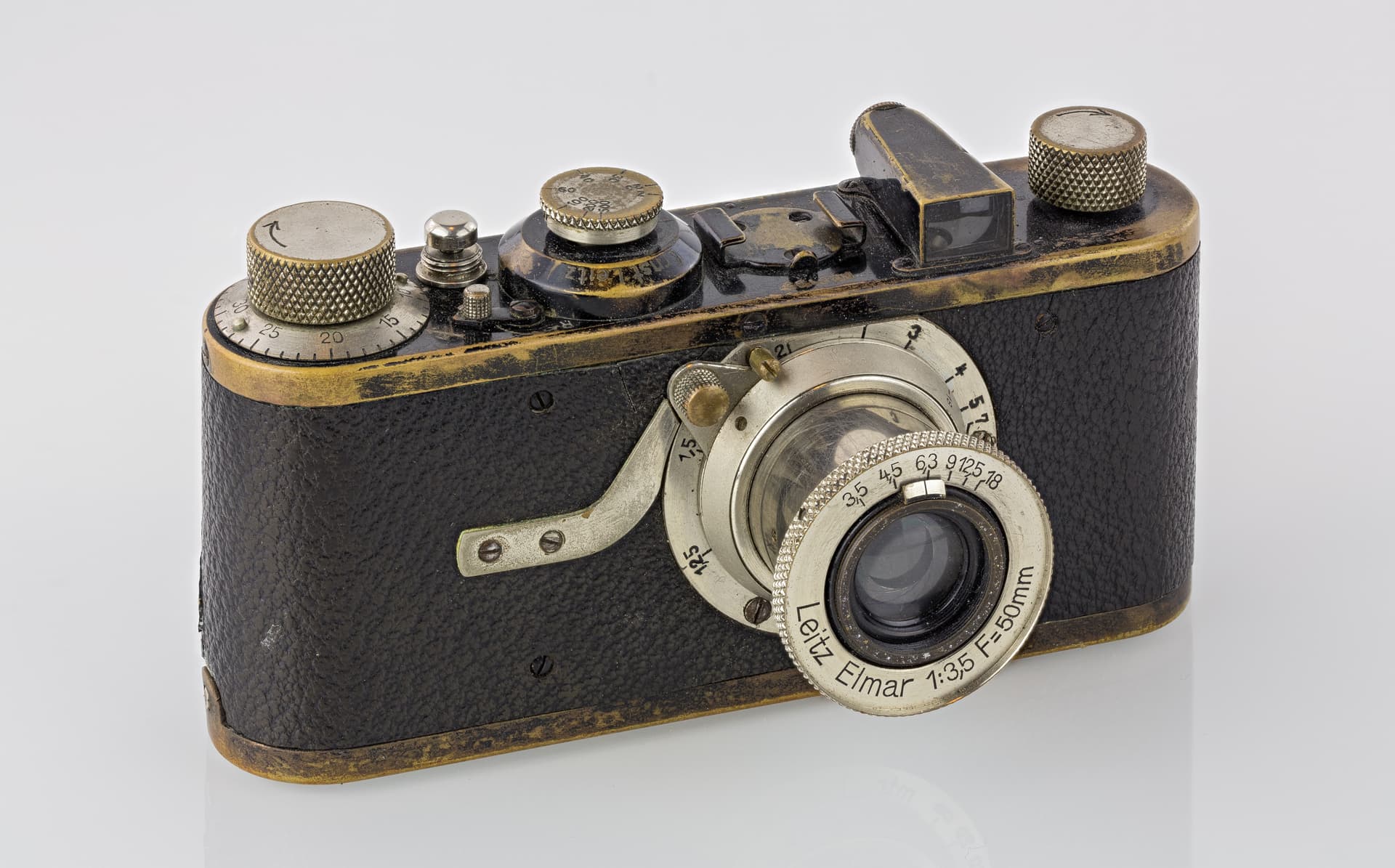 The Leica 35mm (1925) (1925)