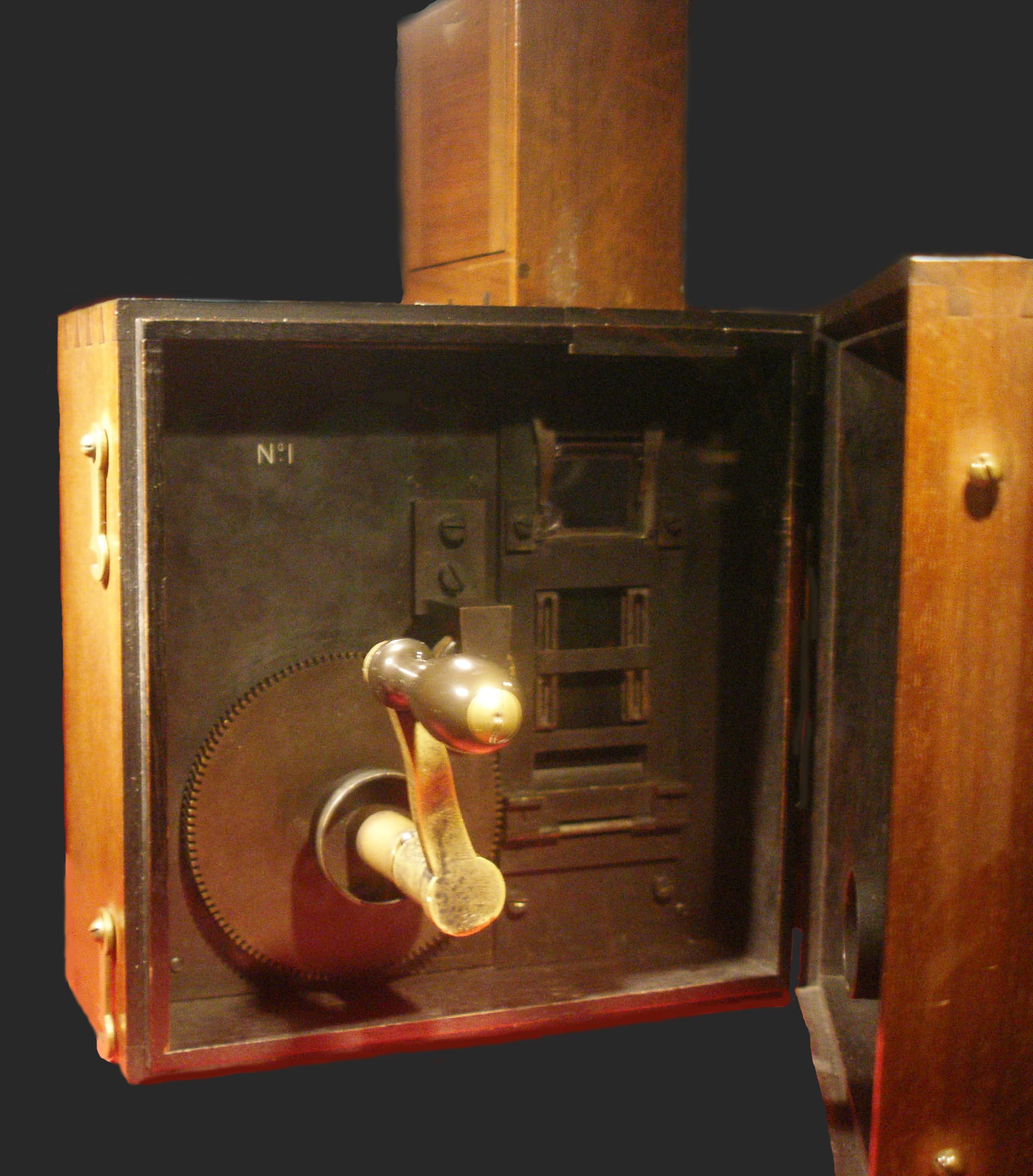 The Lumière Cinématographe (1895)