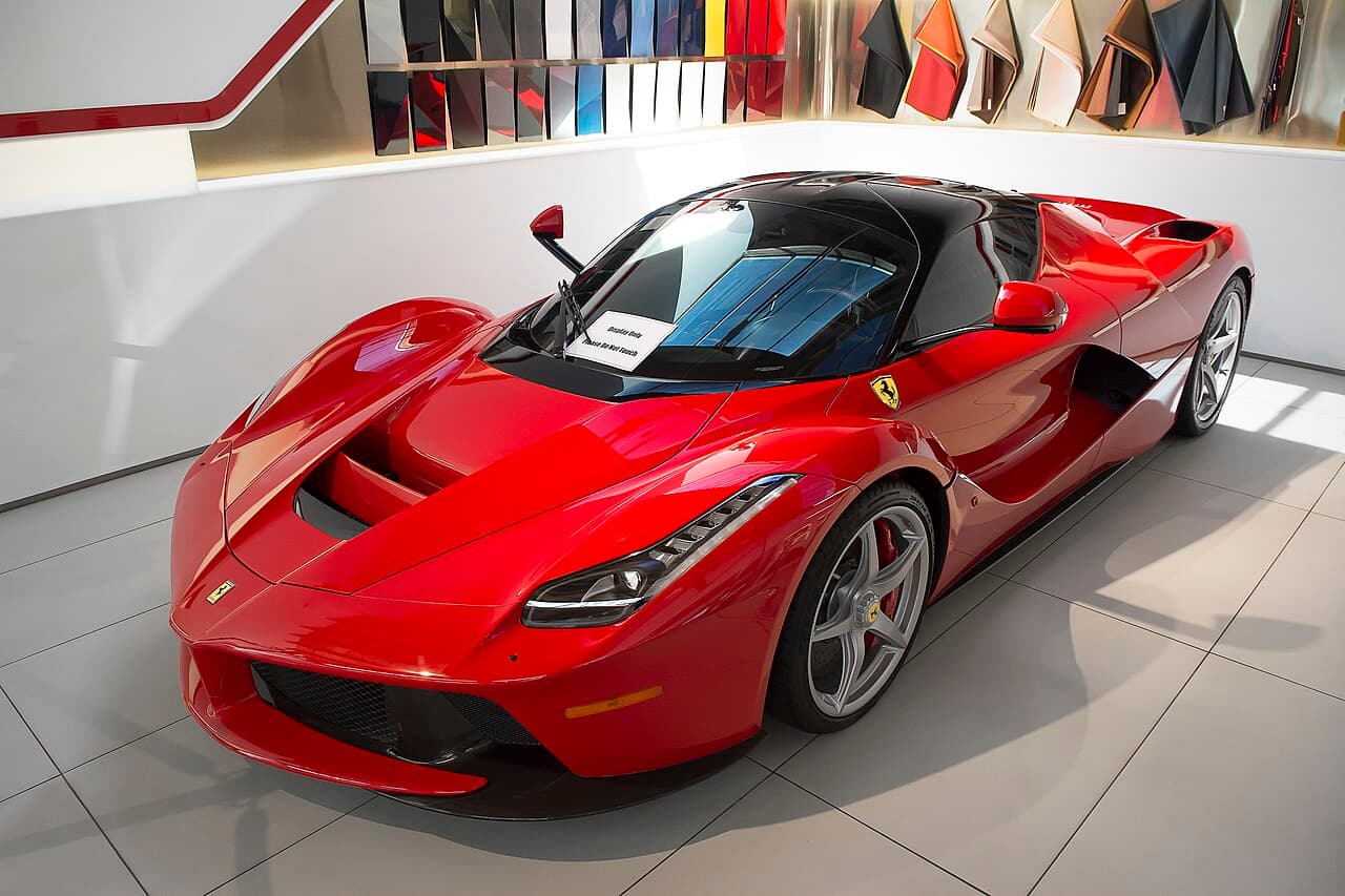 Ferrari LaFerrari Aperta
