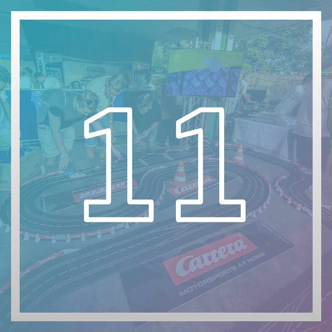 Electric Love Advent Calendar - Day 11! ππ» Race feeling for your living room! (1/2)