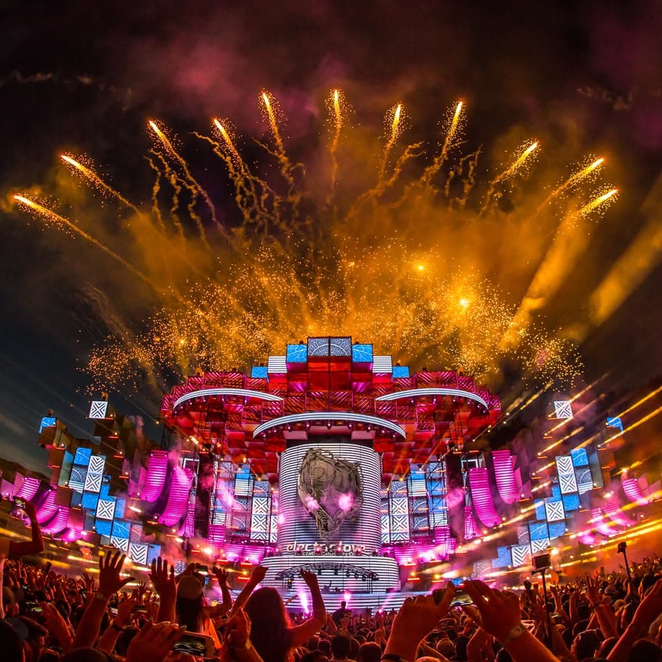 What a magical moment... ✨✨✨