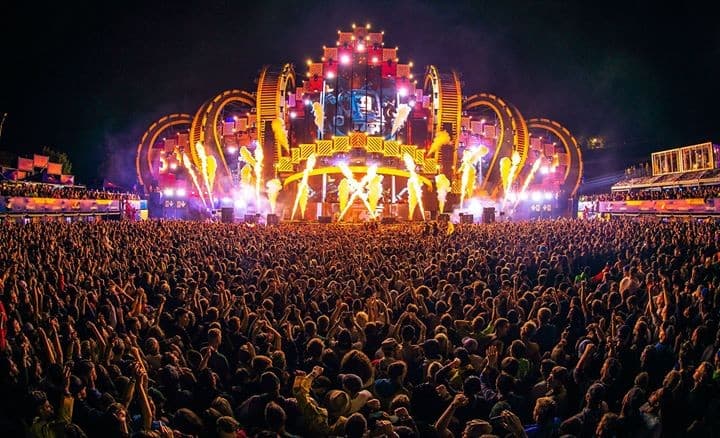 The final day of is ahead of us! 🔥 Are you ready for amazing shows with