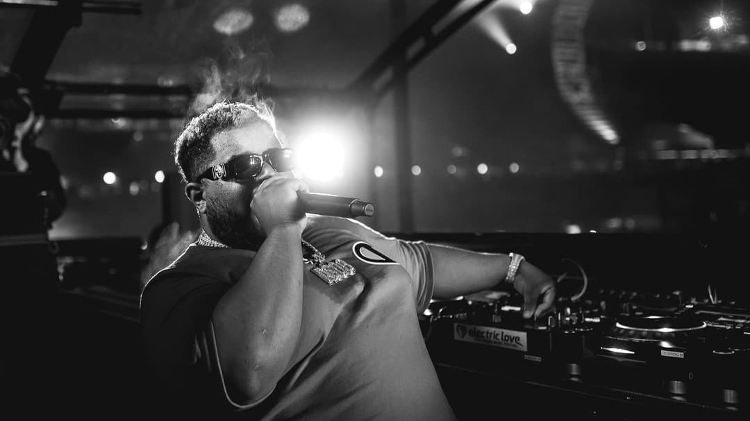 Carnage turned up the heat! His set at was pure FIRE! π₯π