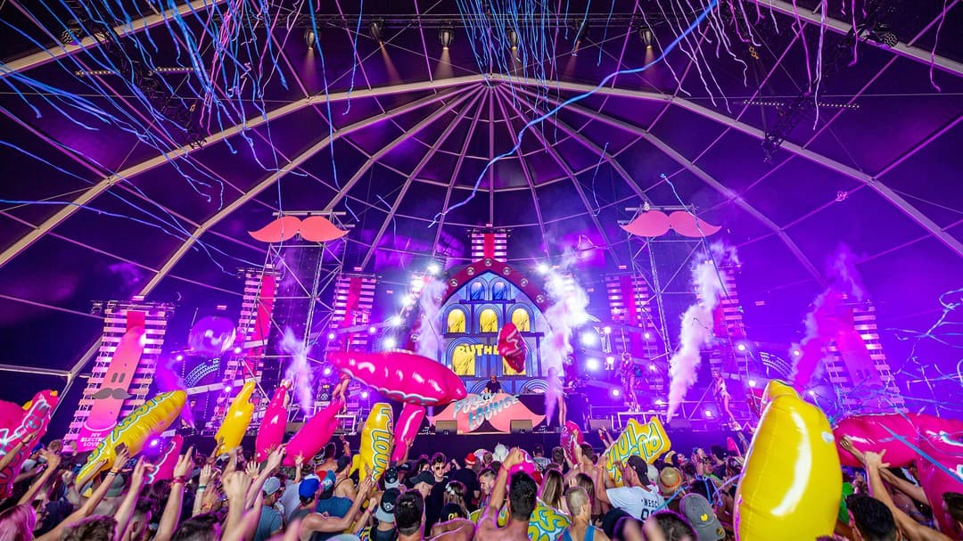 @officialpssylounge @officialb2s back at Electric Love Festival! The freshest fr