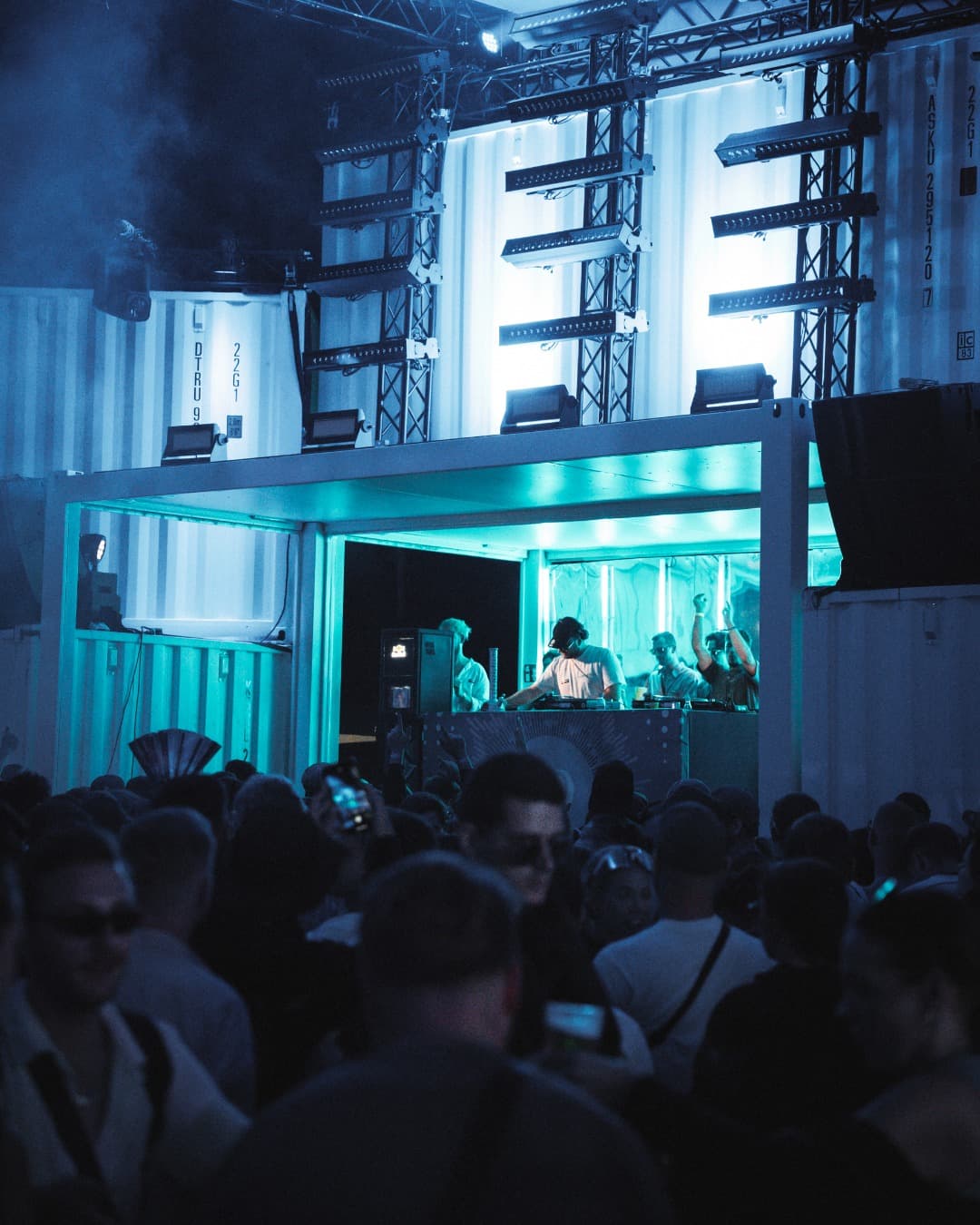 The BlueBoXX definitely provides a unique vibe ✨ (1/2)