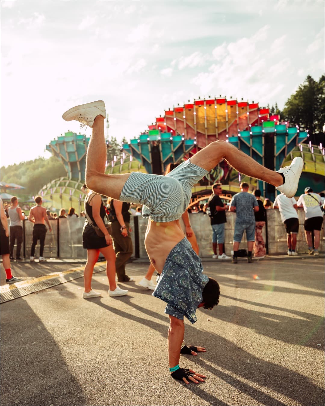 The Colorful Playground π©·β¨ (1/3)