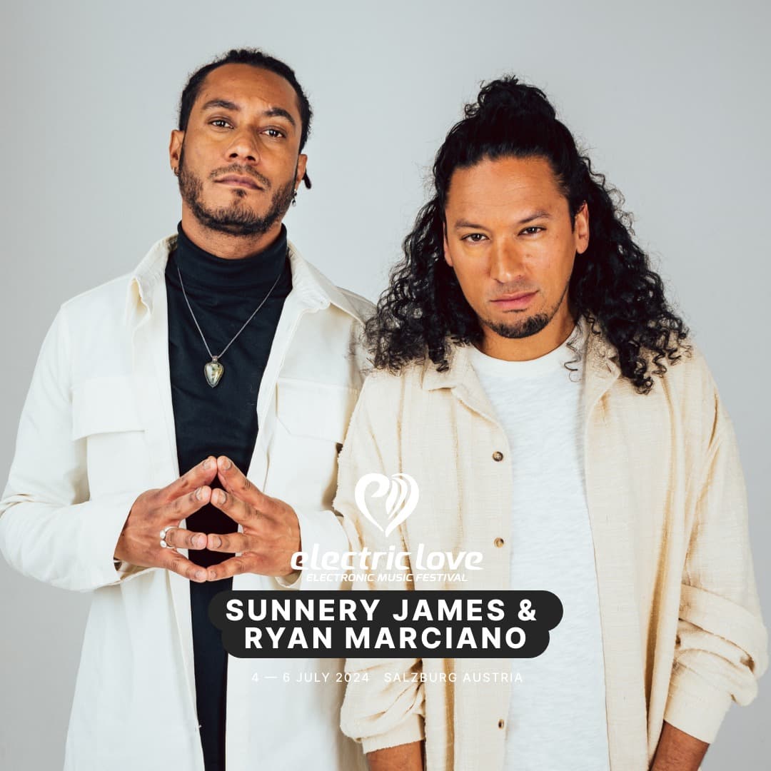 These fancy guys will bring a special vibe during the sunset... @sunneryjamesry