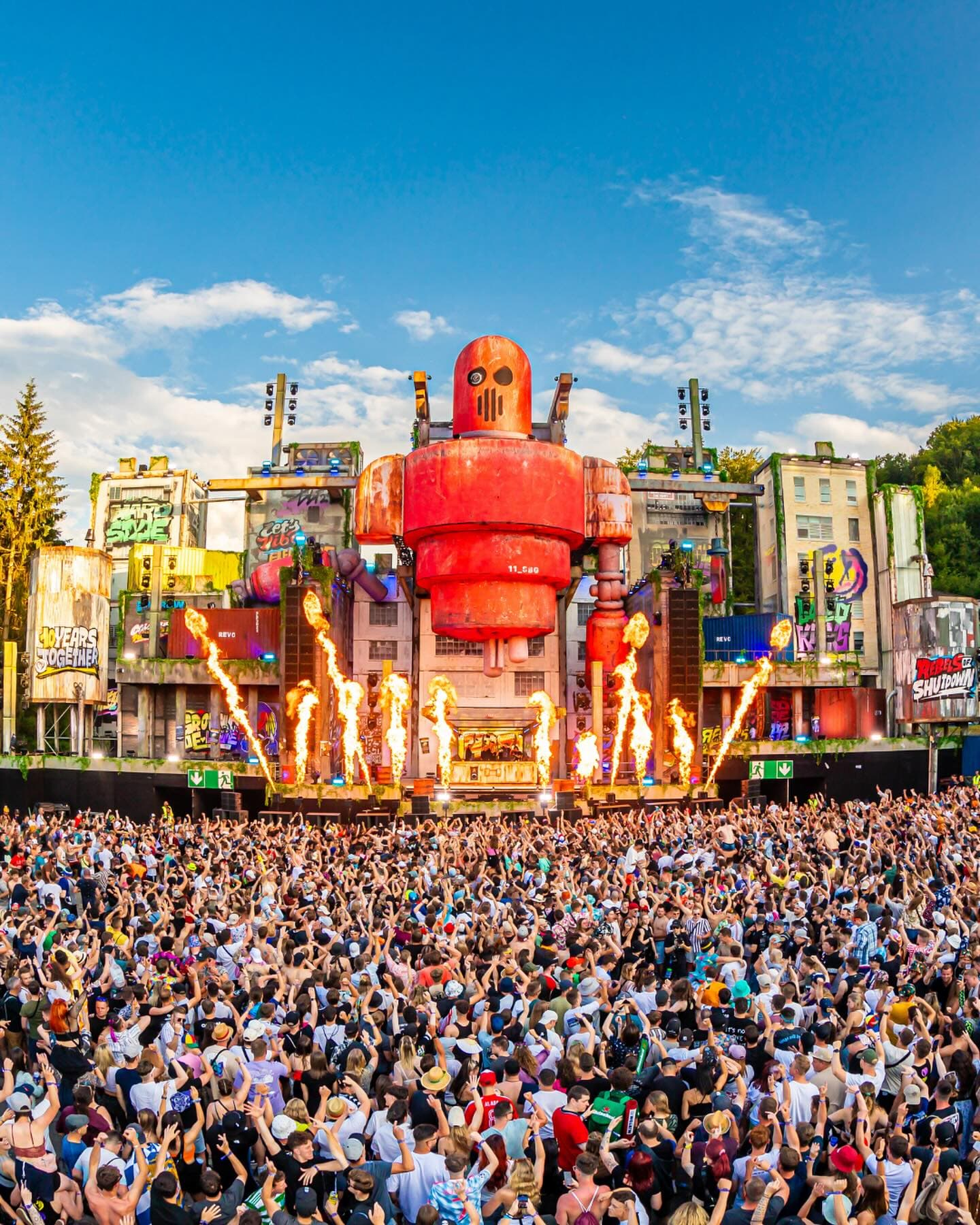 Do you already know? ✈️ The Hard Dance Factory will be transformed into the Hard (1/3)