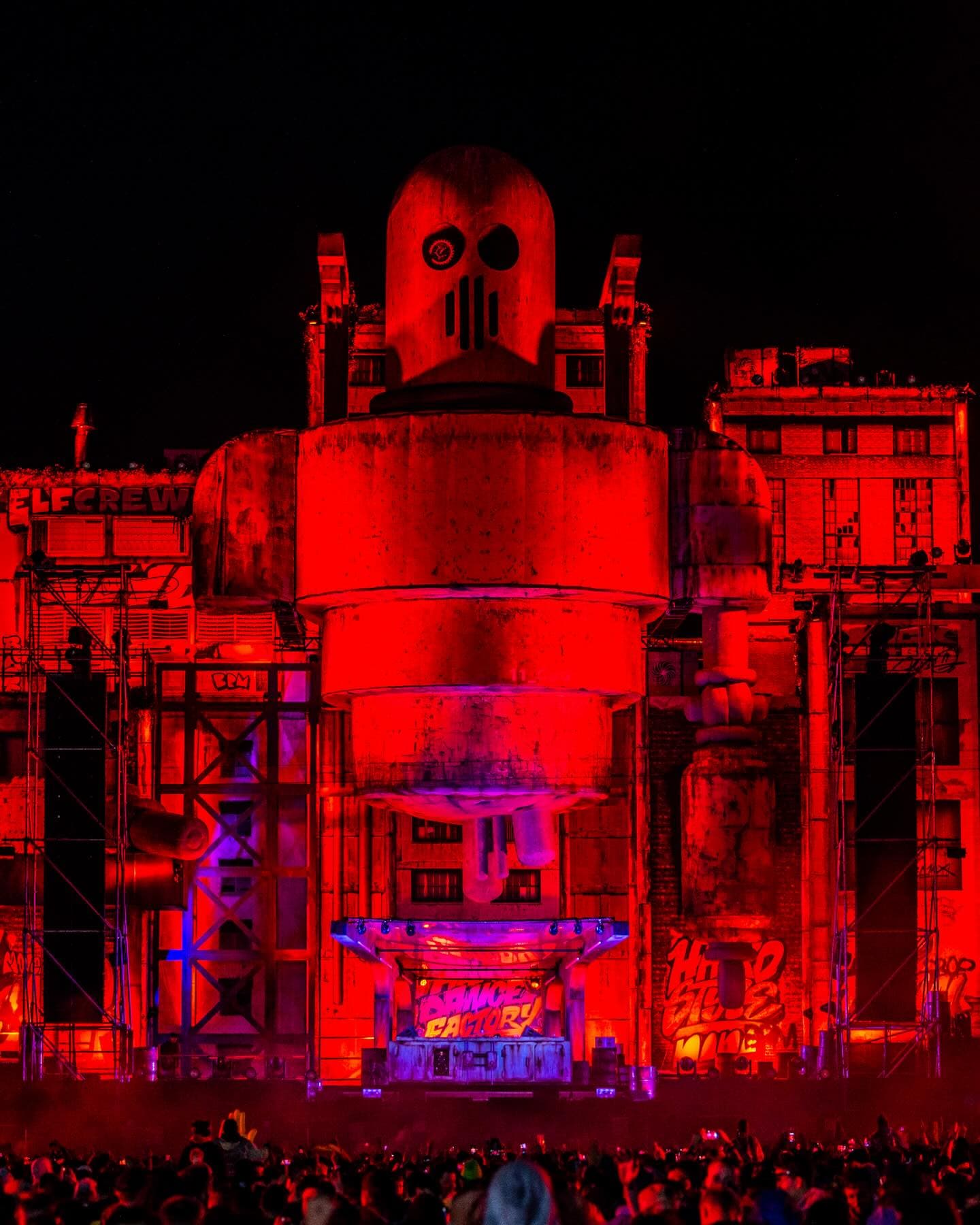 Do you already know? ✈️ The Hard Dance Factory will be transformed into the Hard (2/3)
