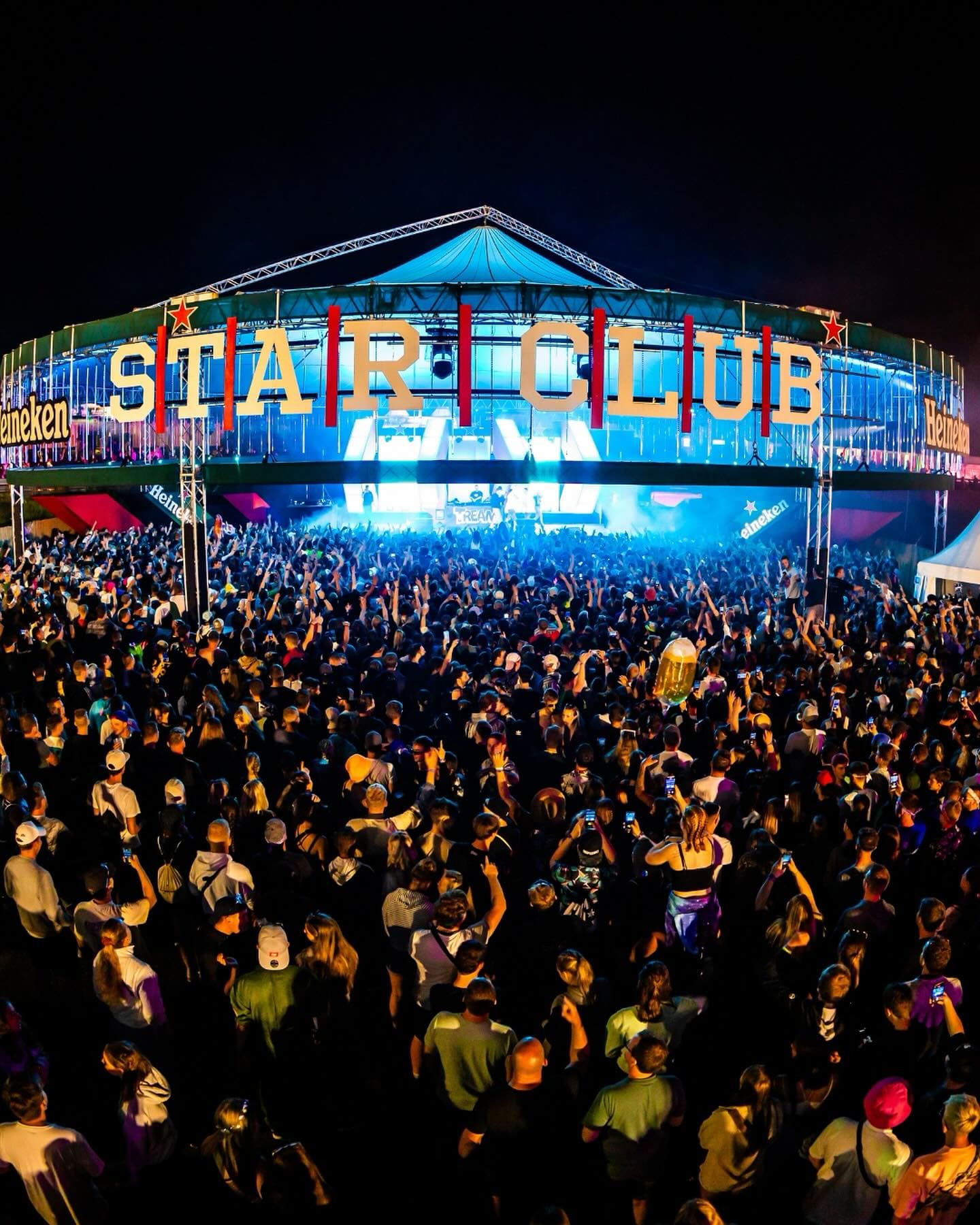 Home of the rising stars, home of live acts, home of the legendary DJ WG Abriss (6/6)