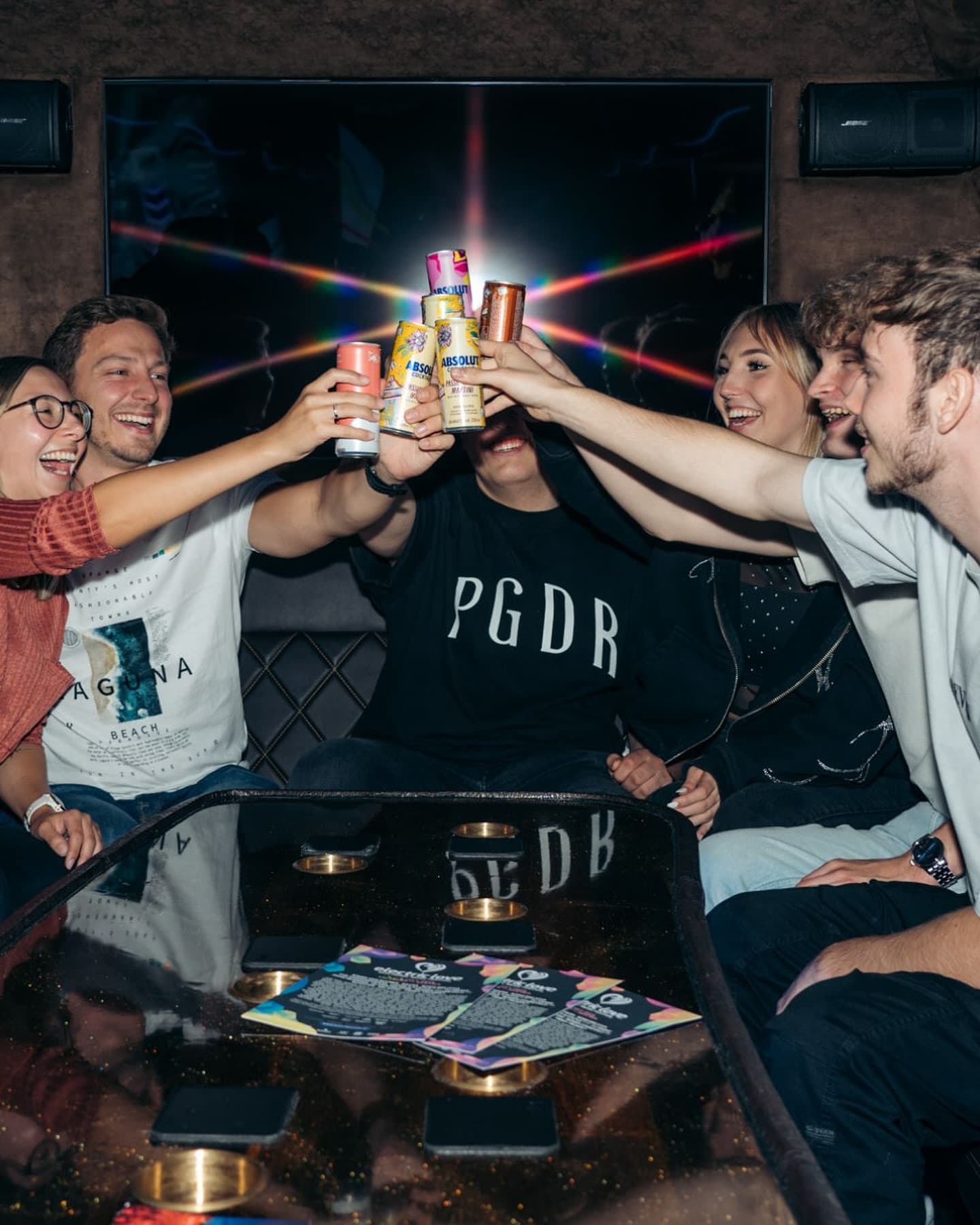 Escape daily life - Rave & Roll with Electric Love Festival & Absolut β¨πͺ© (1/6)