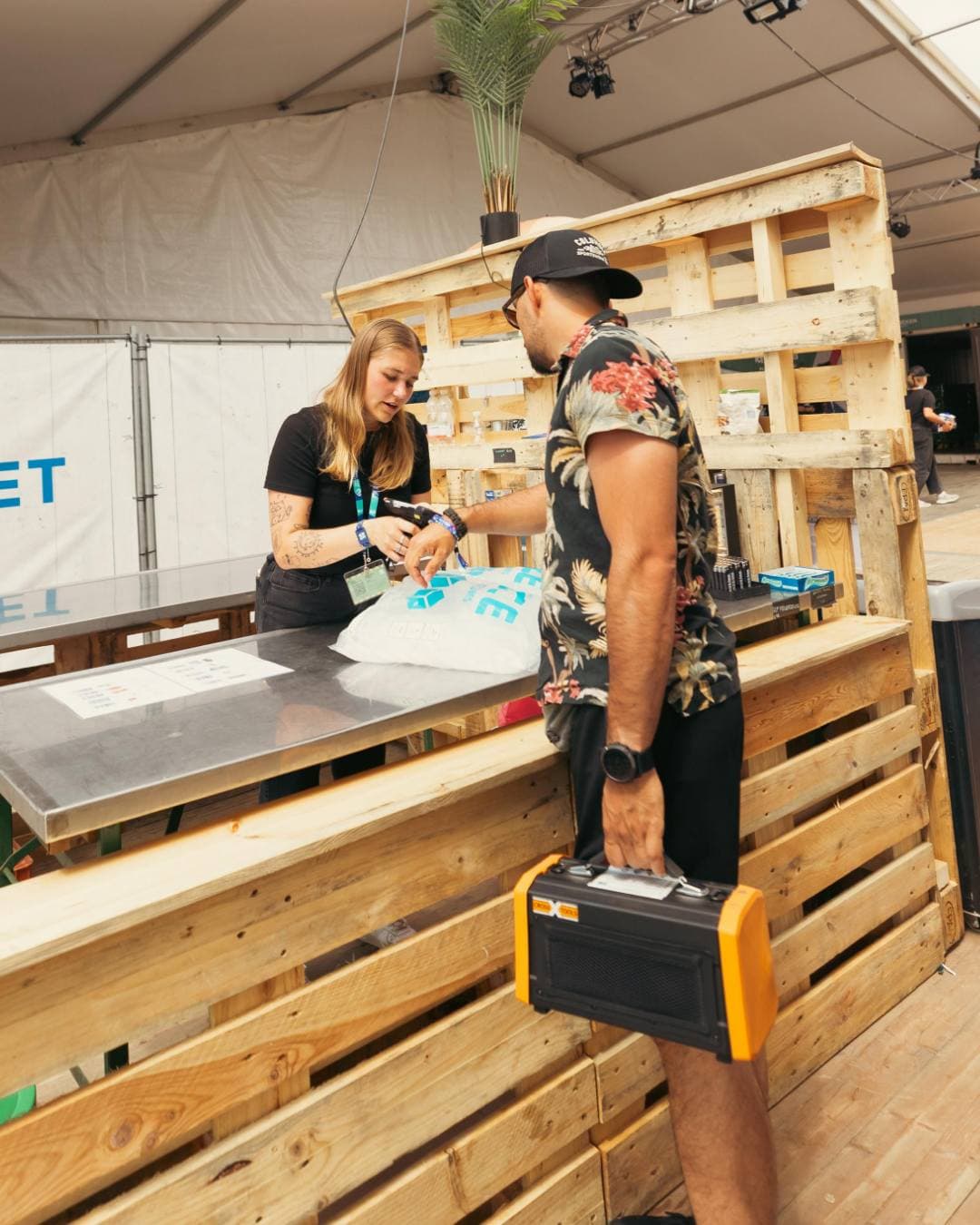 ๐ Camping Upgraded! ๐ Say goodbye to power woes on the camp site with our Trav