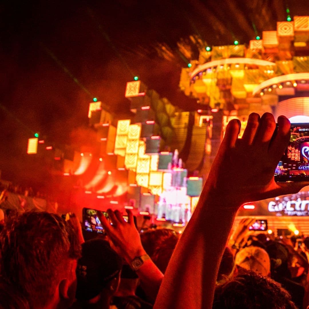 We can't wait to capture these lifetime moments β€οΈπΈ How about u? π 26 / 27 / 2 (1/2)