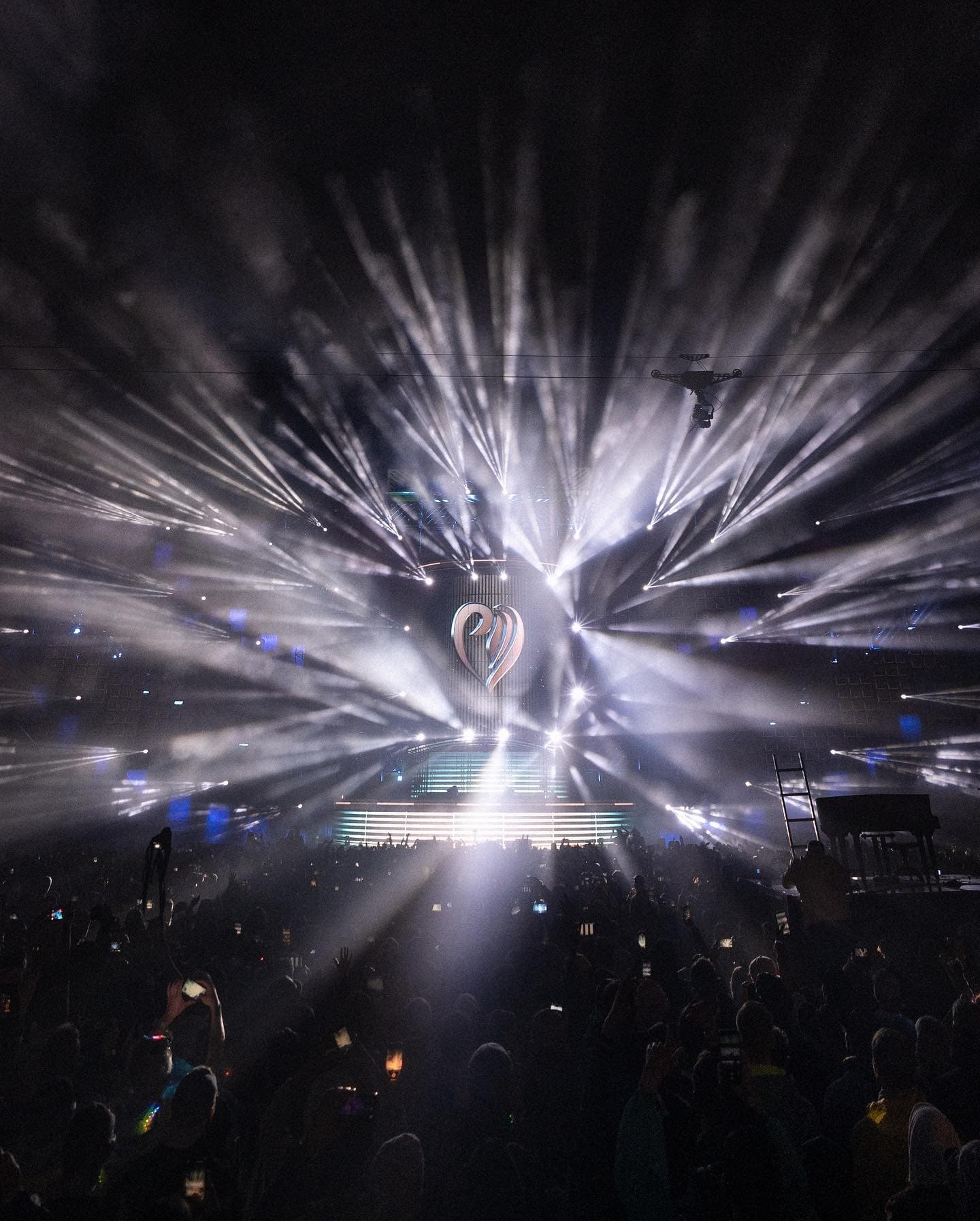 THANK YOU electric lovers for making this special edition a legendary one. Can’t (2/3)