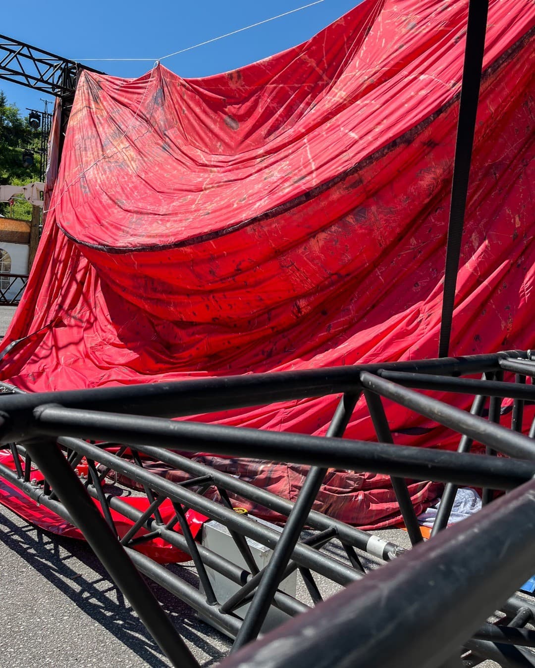 Our stages are getting shape. ππ Wonder which stage that could be? Any guesses (2/3)