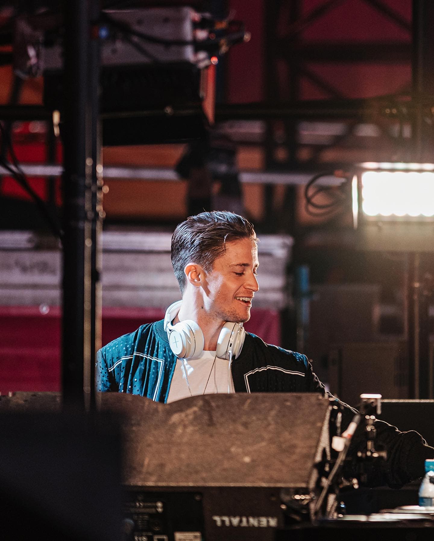 Unbelievable performance of @kygomusic with special guest @justinjesso who joine (2/2)