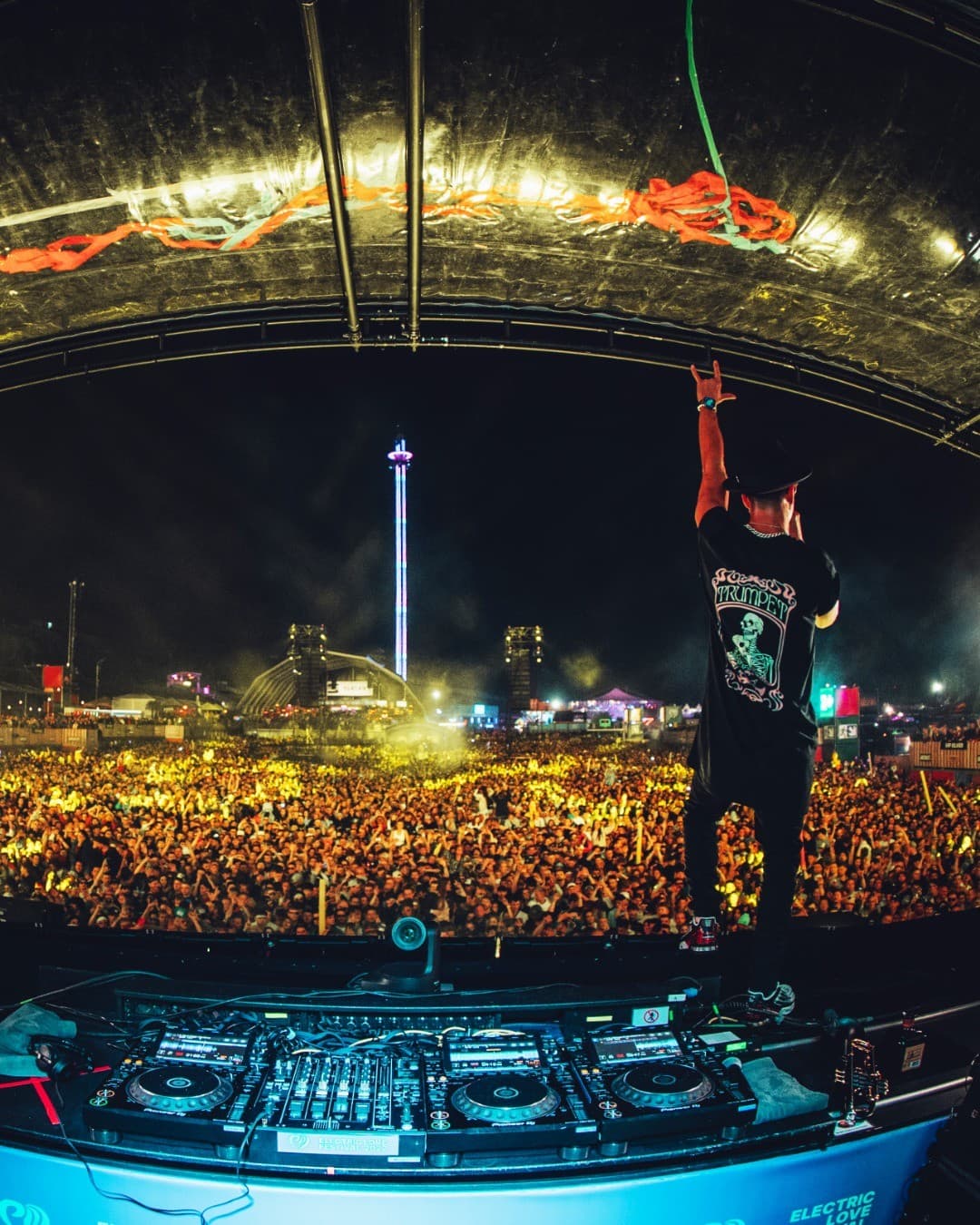 One of the hardest decisions back at Friday night - @timmytrumpet at the (1/3)