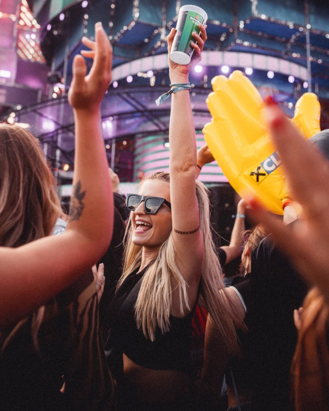 See you dancing in front of our stages during sunset - magical. ✨ (2/2)