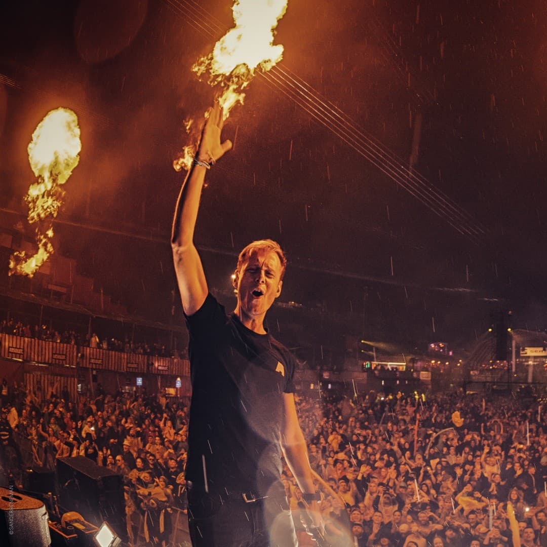 "There is something really powerful in celebrating music together." - Armin van (2/3)