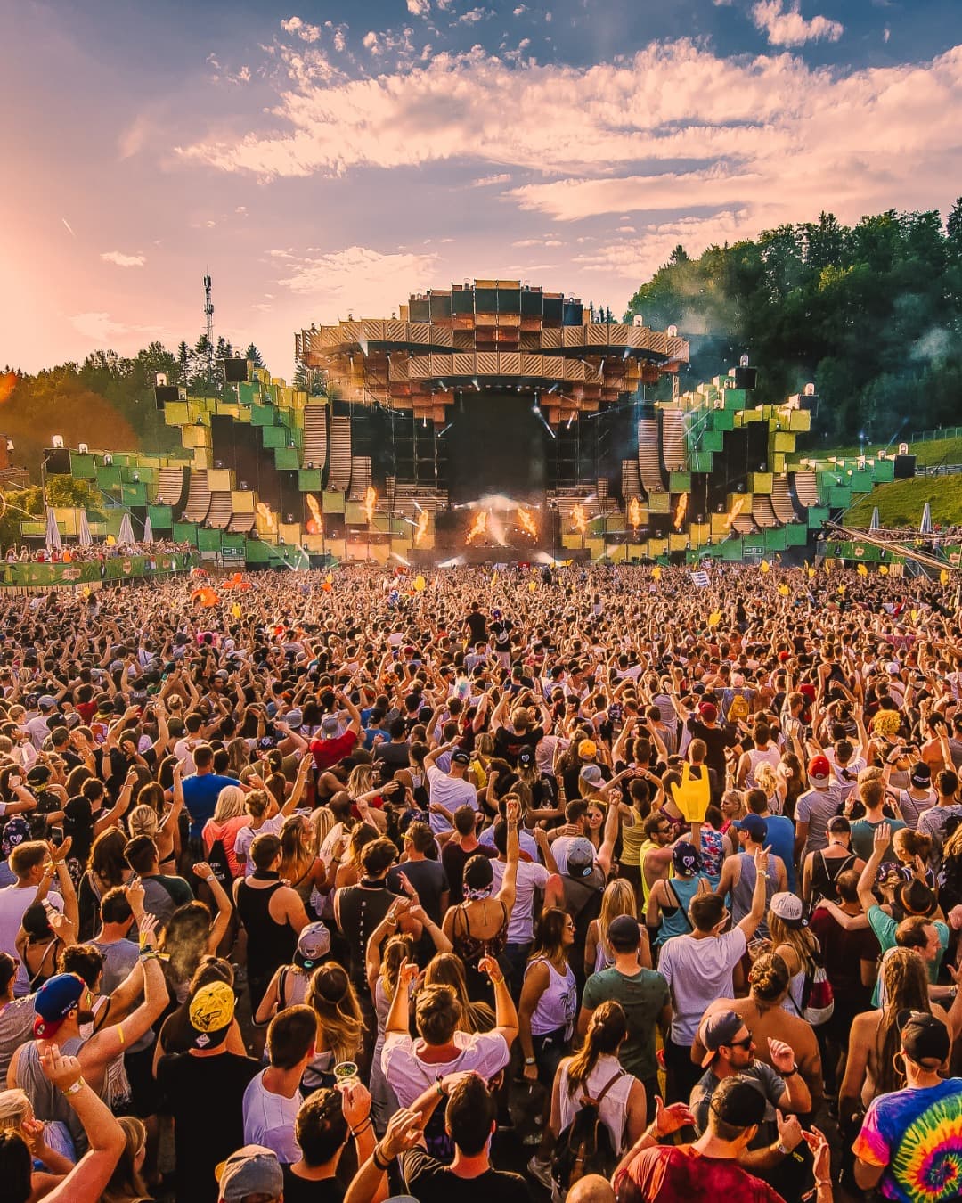 #throwback to this stunning sunset at the 🫶 Do you remember those feelin