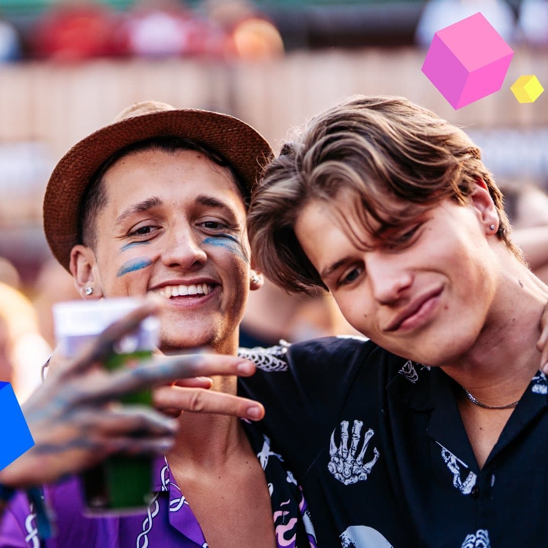 Electric Love is all about good music and having the greatest time with your fri (1/4)