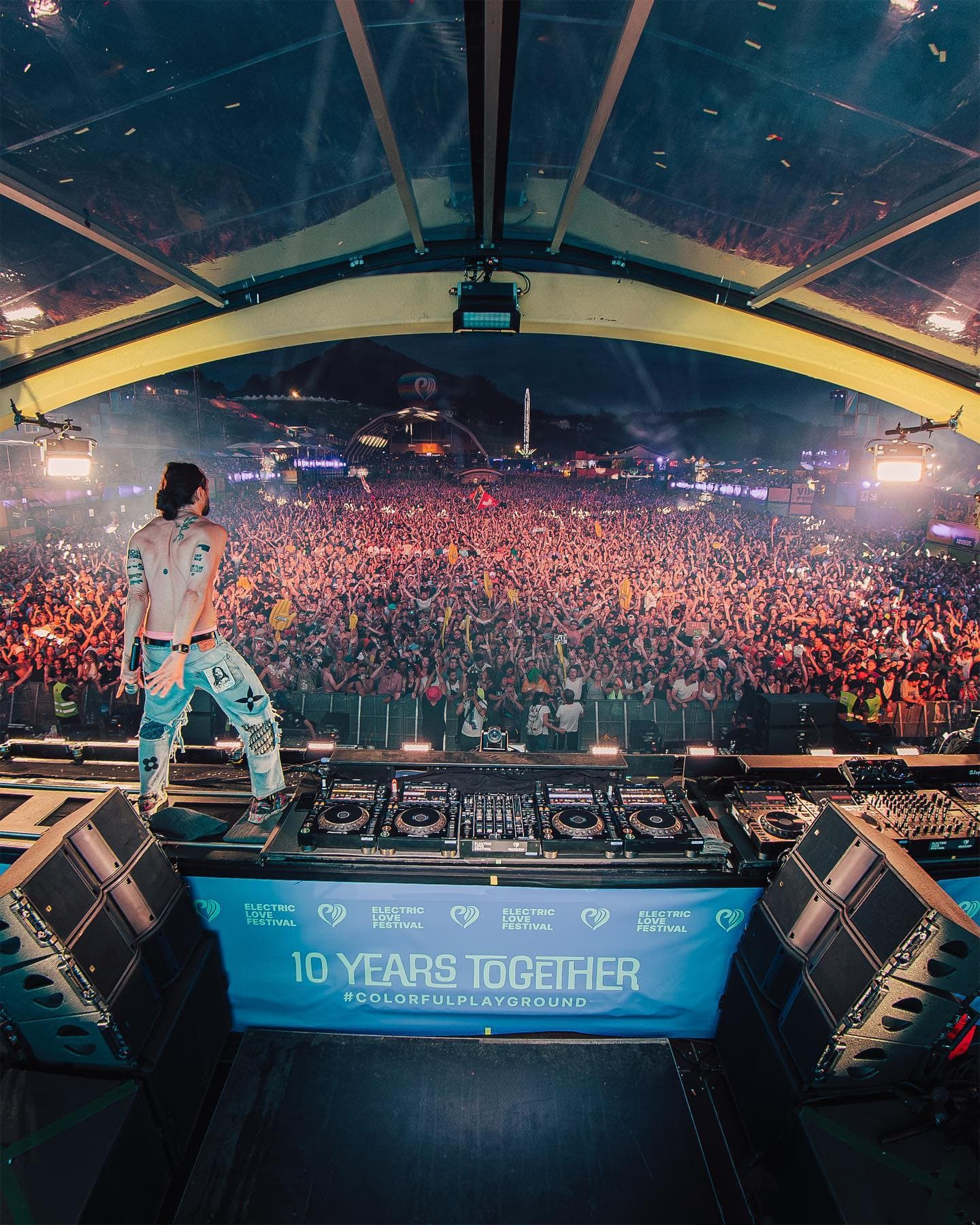 Austria! I played @electricloveaut 10 years ago when they first started and we’r (1/10)