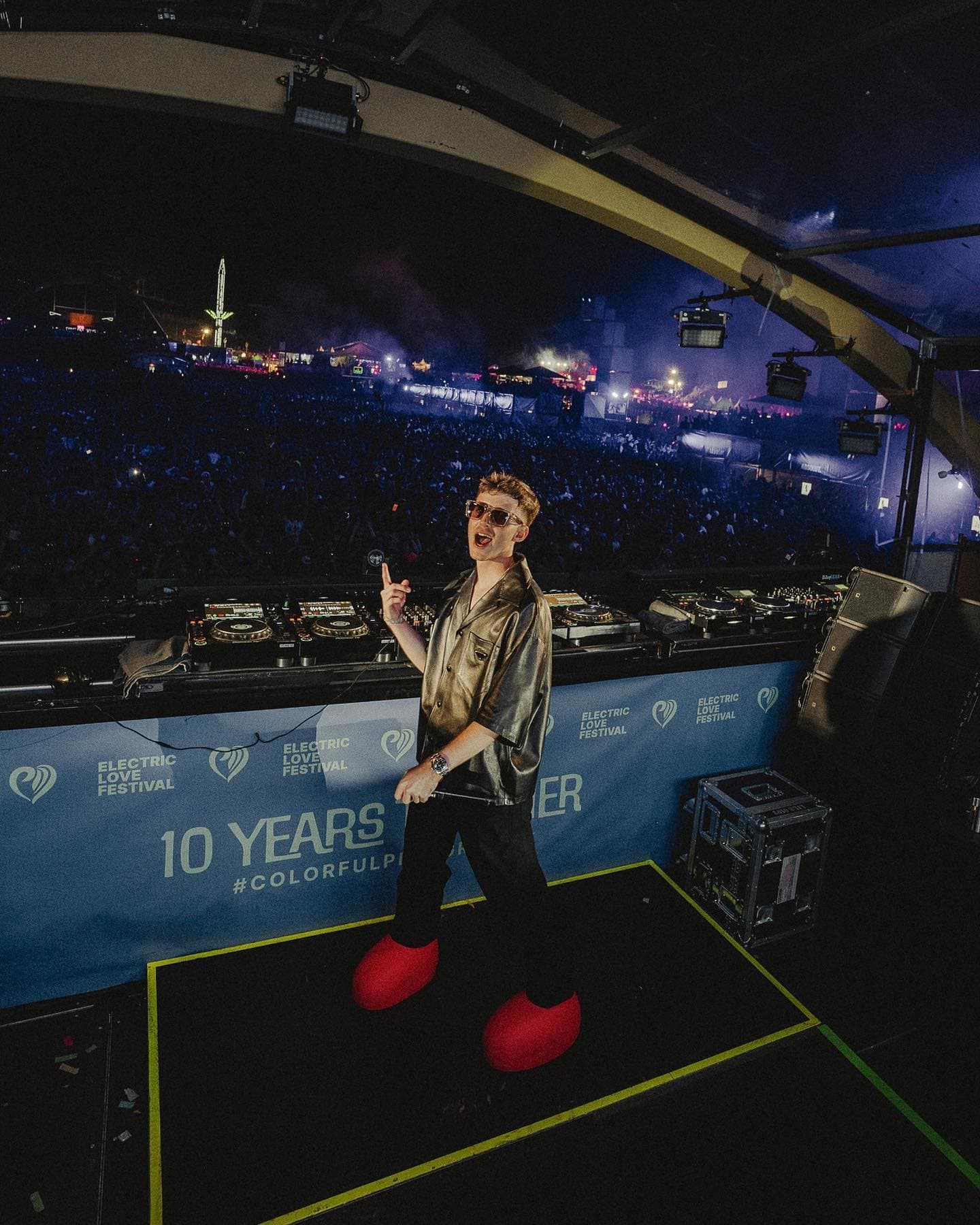 Still hard to realize what happened this Saturday… I was playing this festival i (5/10)