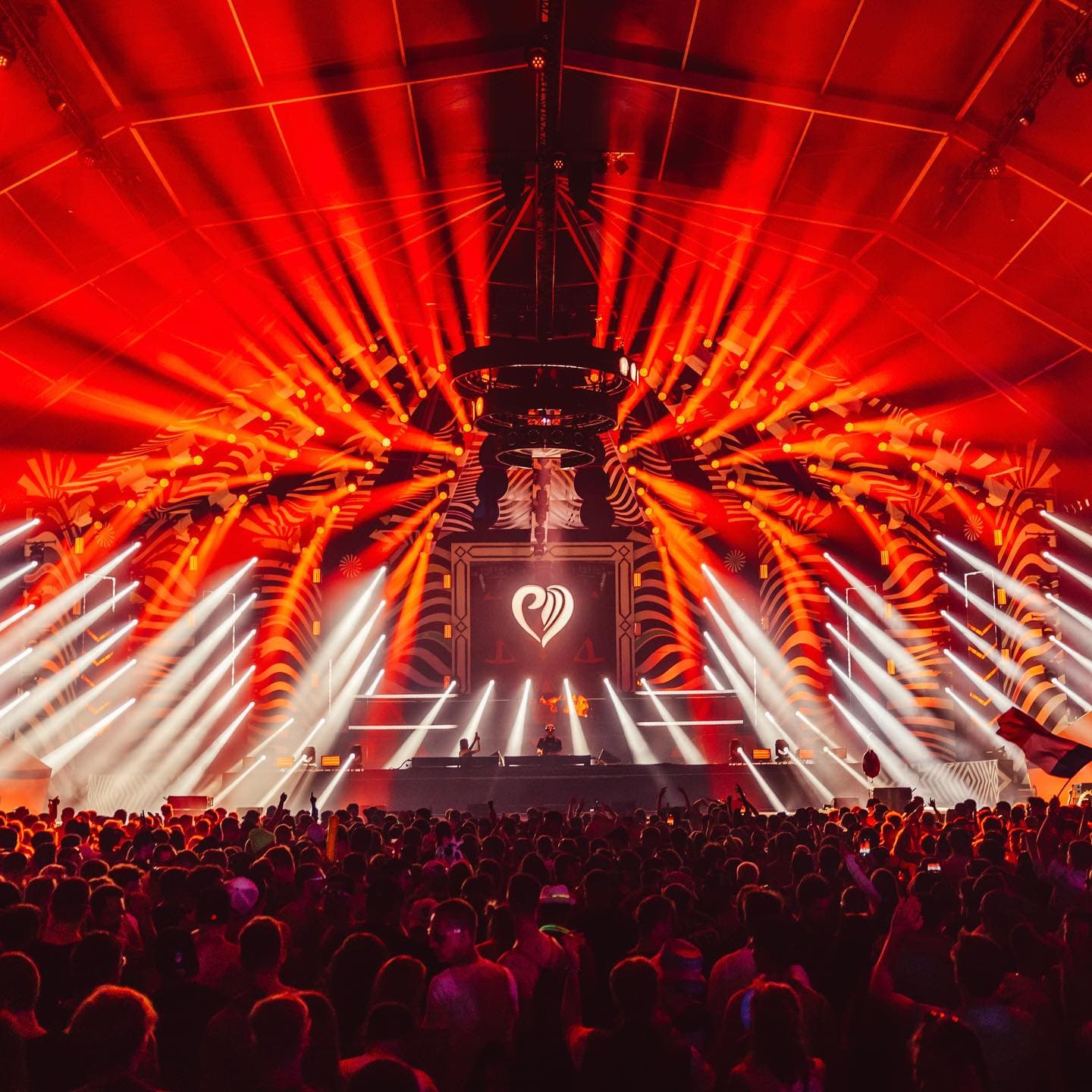 If you had to choose, which day would you join our Club Circus stage?! π€ WED π (4/4)