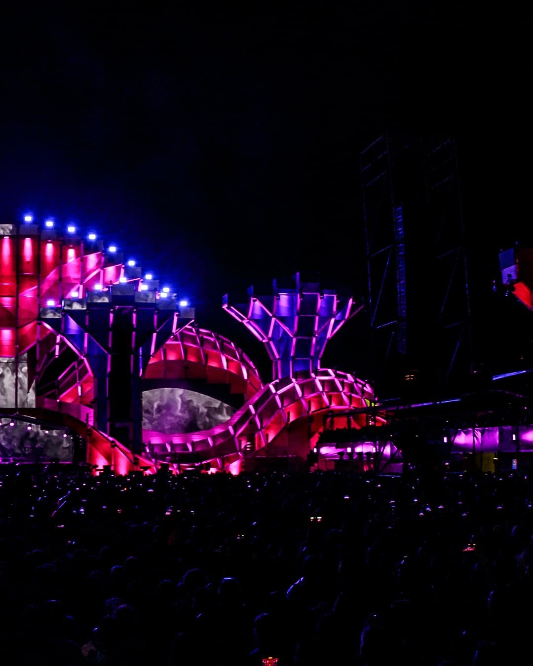 Electric Love Mainstage 2024 in all it's glory ๐ฉท Who is ready for ELF25? ๐ (2/2)
