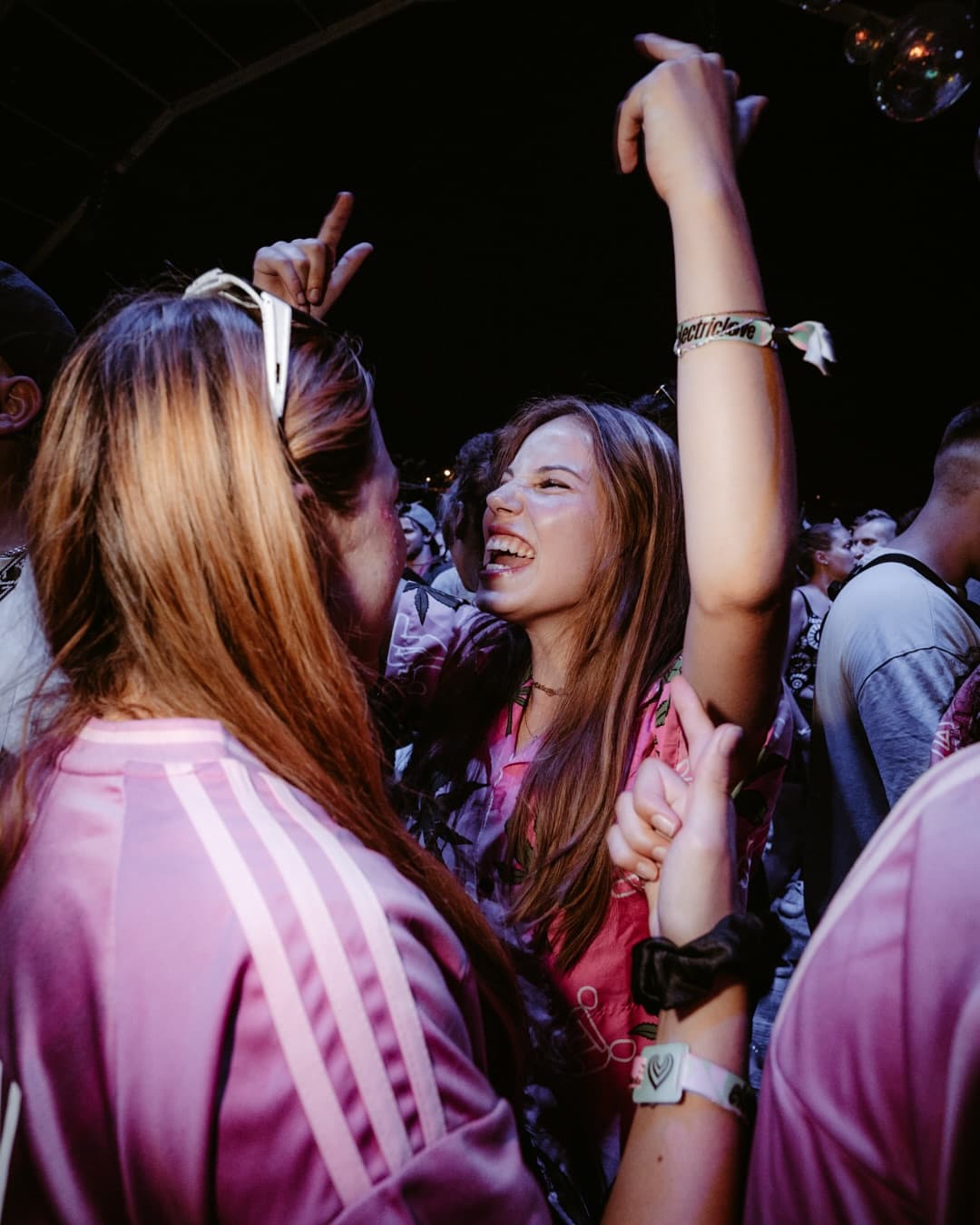 Warm-Up Party Wednesday ๐ฅต ๐๐๐๐๐ง๐ฅ๐๐ ๐๐ข๐ฉ๐ โ๐ฎ๐ฒ ๐9. - 11. July, 2026 (2/4)