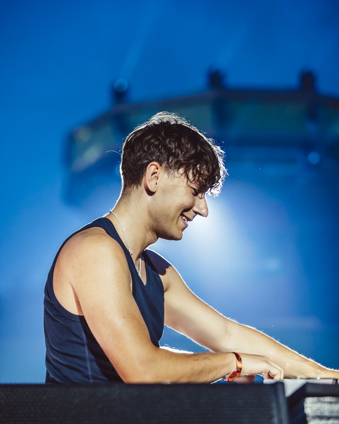 Whoโs hyped for BUNT. at?! ๐ Letโs build the ultimate wish setlist! Comm (4/5)