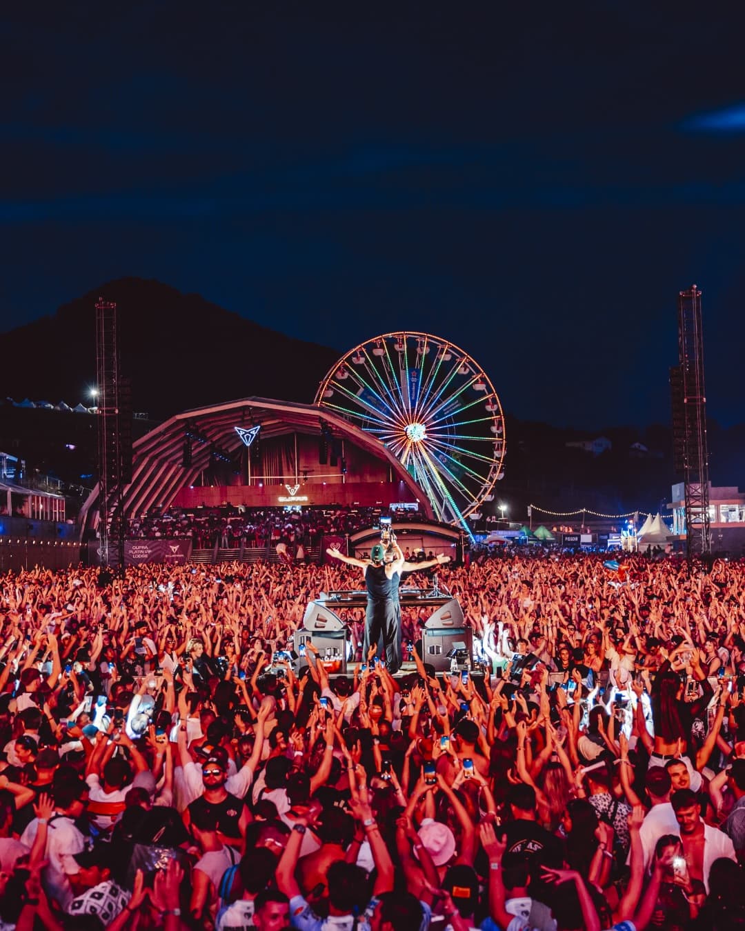 Whoโs hyped for BUNT. at?! ๐ Letโs build the ultimate wish setlist! Comm (5/5)
