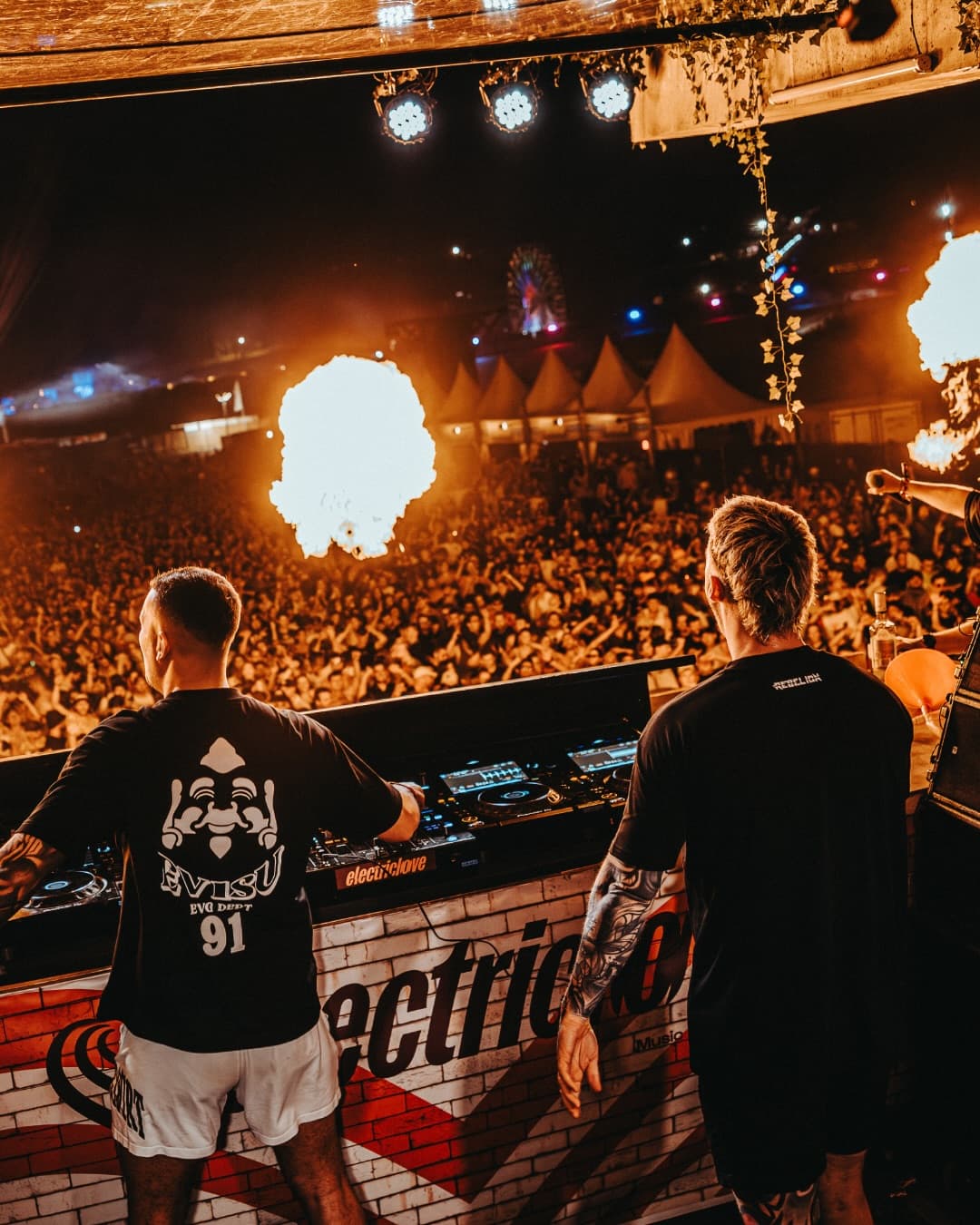 Hard Dance Valley on fire โค๏ธโ๐ฅ ๐๐๐๐๐ง๐ฅ๐๐ ๐๐ข๐ฉ๐ โ๐ฎ๐ฒ ๐ 9. - 11. July (3/6)