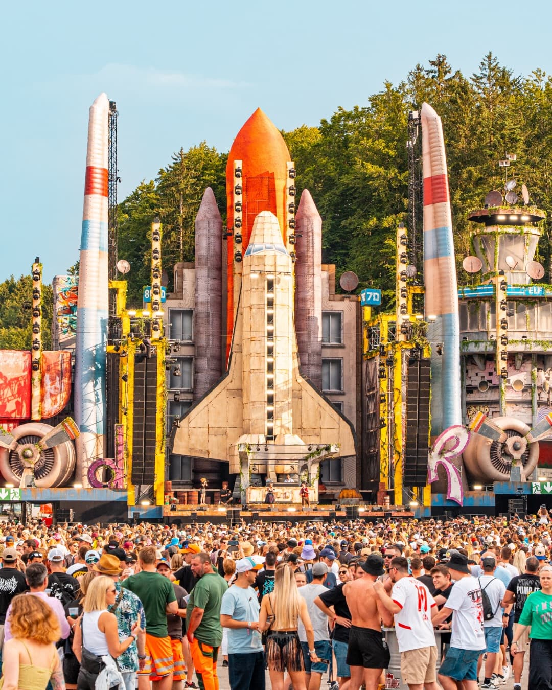 Classics at Hard Dance Valley with @zelecterdj ๐ Price phase ends 31.12 - Book (1/3)