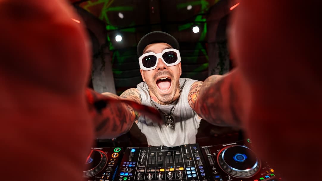 Bass > everything ๐ฅ๐ฅต ๐๐๐๐๐ง๐ฅ๐๐ ๐๐ข๐ฉ๐ โ๐ฎ๐ฒ ๐ 9. - 11. July 2026 ๐ (4/4)