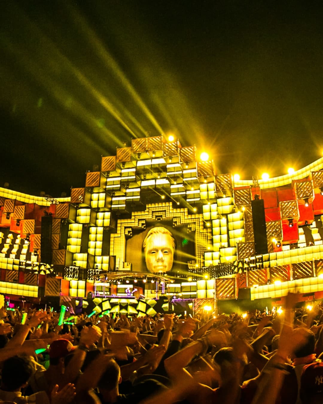 Heard itโs 2016 again xD <3 ๐๐๐๐๐ง๐ฅ๐๐ ๐๐ข๐ฉ๐ โ๐ฎ๐ฒ ๐ 9. - 11. July 202 (9/12)