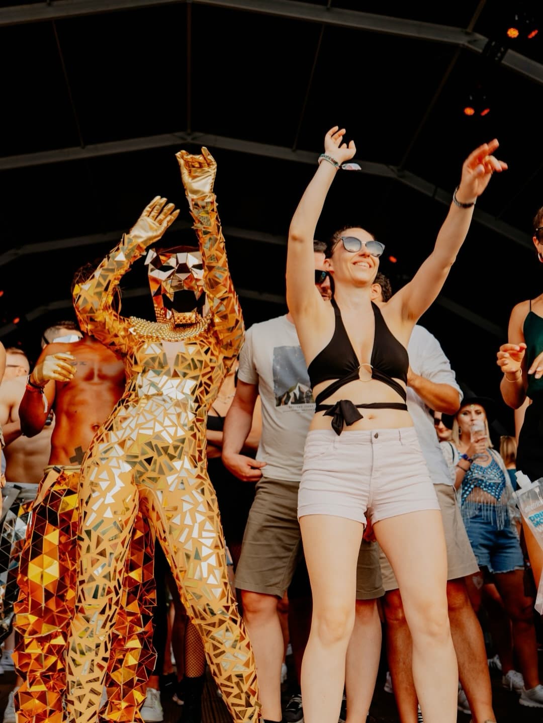 Cupra Platin VIP Lodge tickets are almost SOLD OUT! This is your wake-up call! G (8/9)