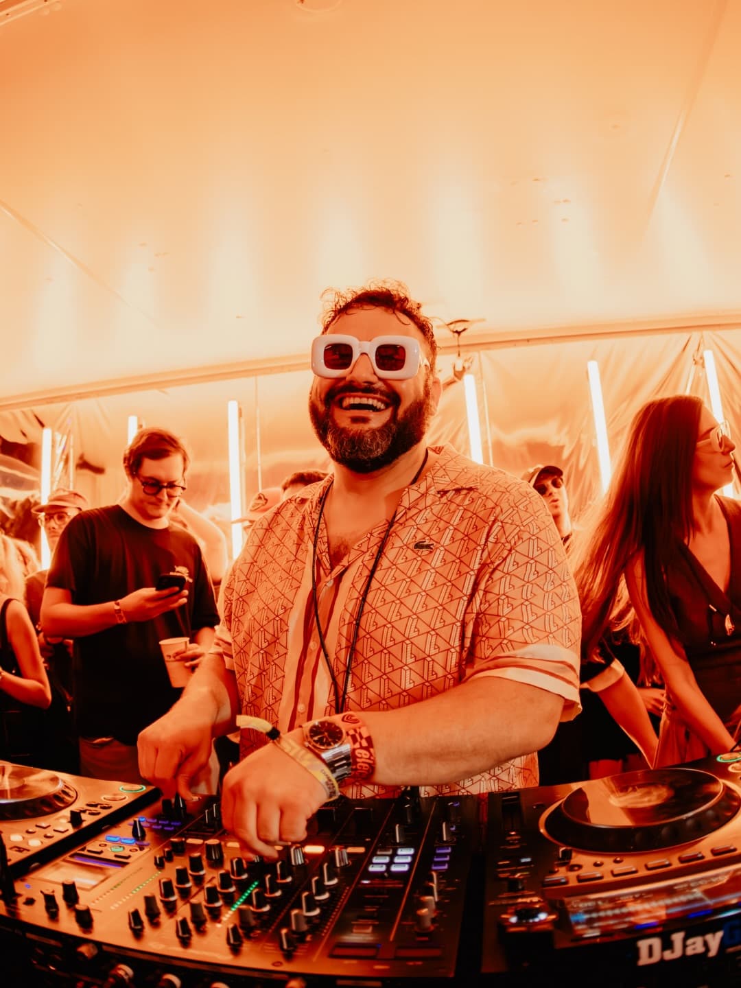Timeless disco tunes with a fresh house twist. @slashydisco taking over BlueBoXX (1/4)