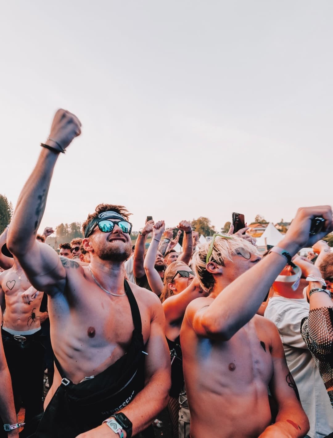 Temperatures are rising when @djbrennanheart takes over Hard Dance Valley!๐๐ปโค๏ธ (3/5)