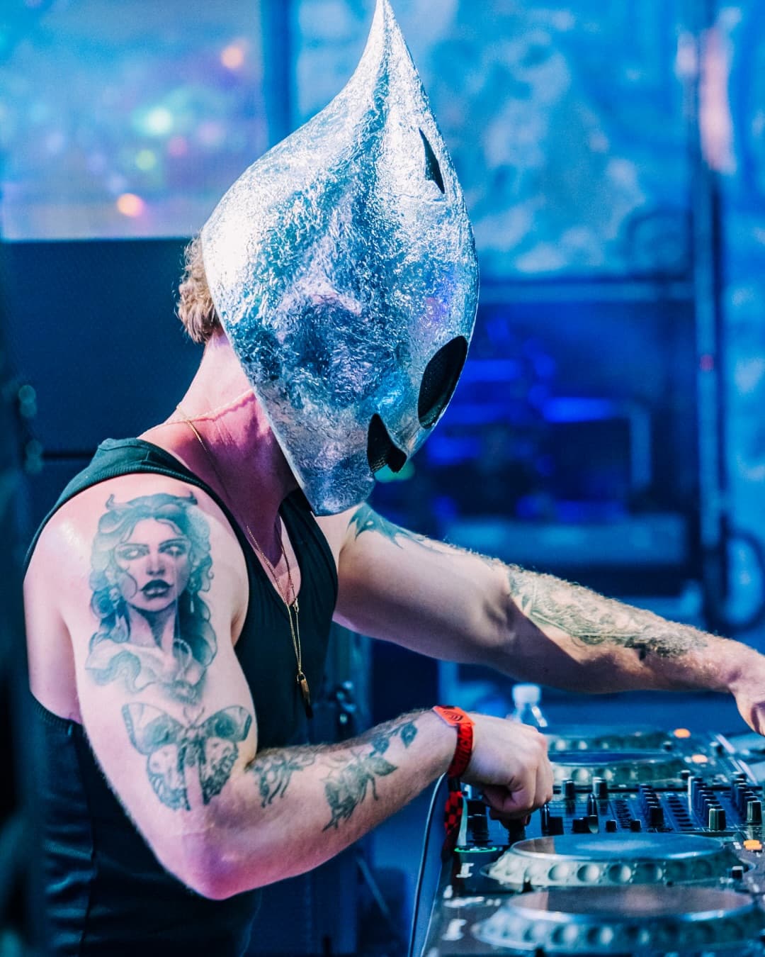 Where the first beat drops. ๐ Donโt forget to secure your Warm-Up Party Wednesd (1/5)