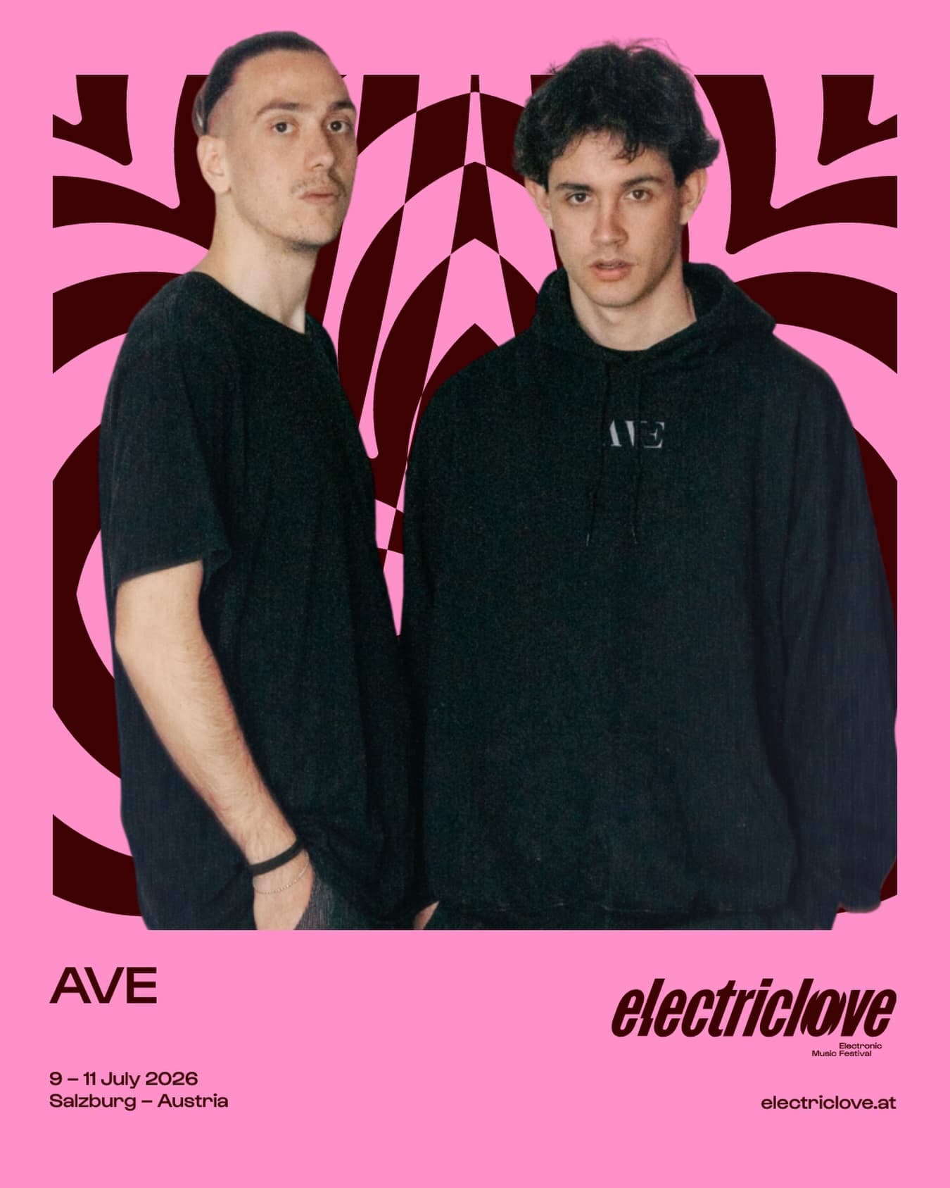 Weโre so ready for these two. Welcome back AVE. โค๏ธโ๐ฅ ๐๐๐๐๐ง๐ฅ๐๐ ๐๐ข๐ฉ๐