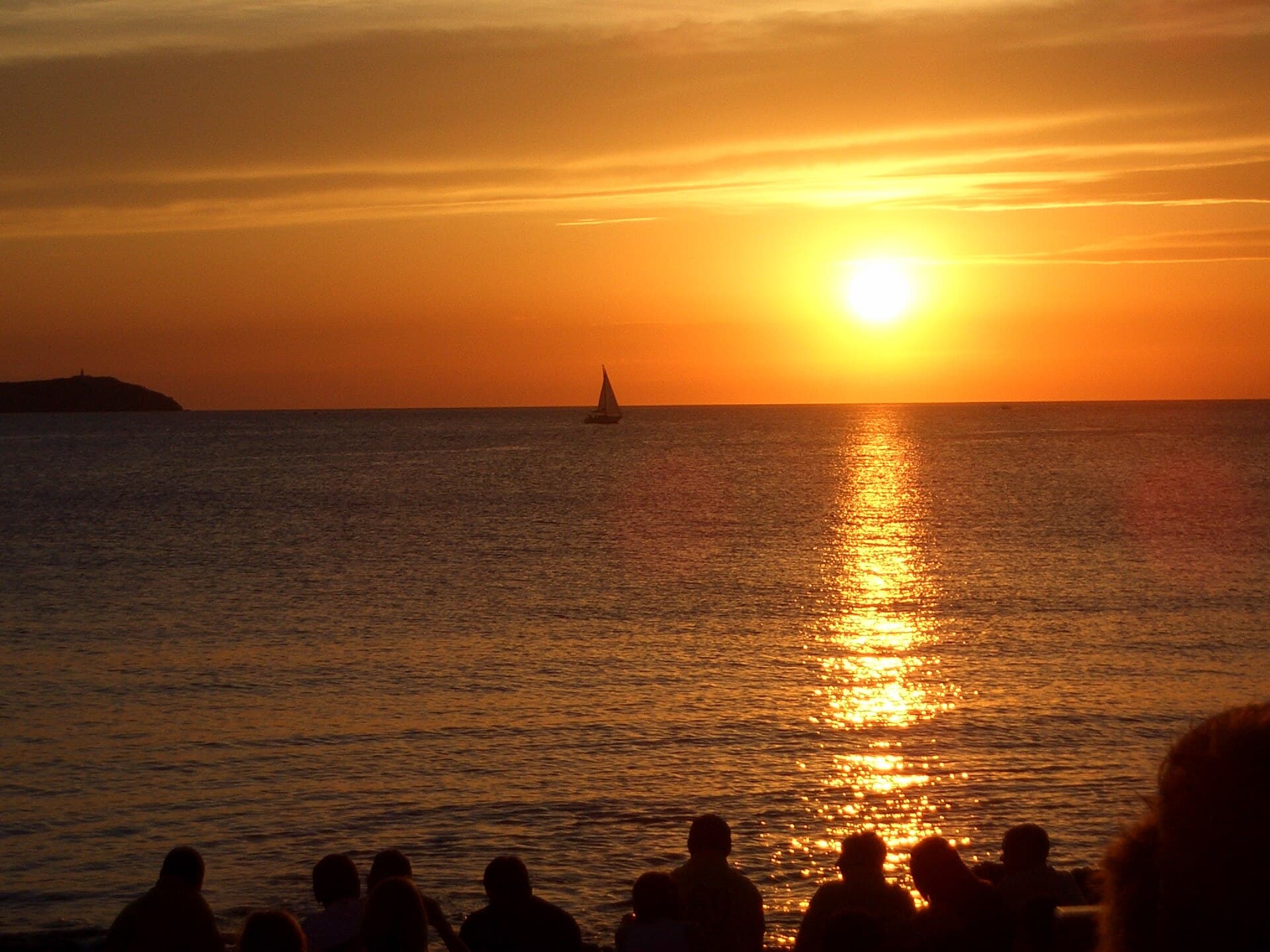 Sunset, cafe del mar, ibiza (14215189)