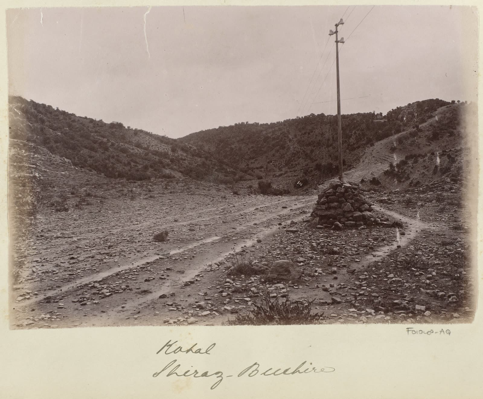 Road and telegraph pole at Kohal, on the Shiraz to Bushehr route
