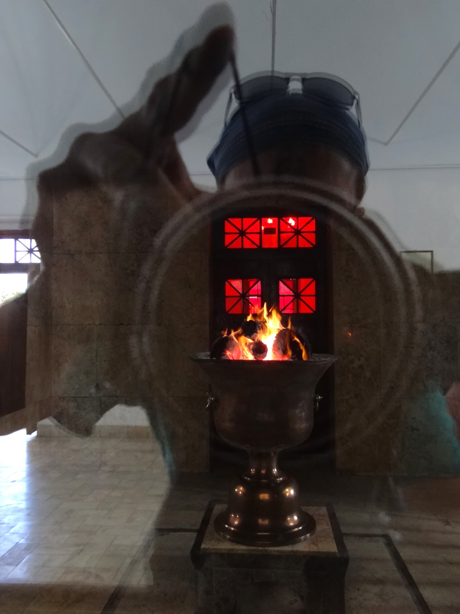 Photographing Zoroastrian Eternal Flame at Ateshkadeh Fire Temple - Yazd - Central Iran