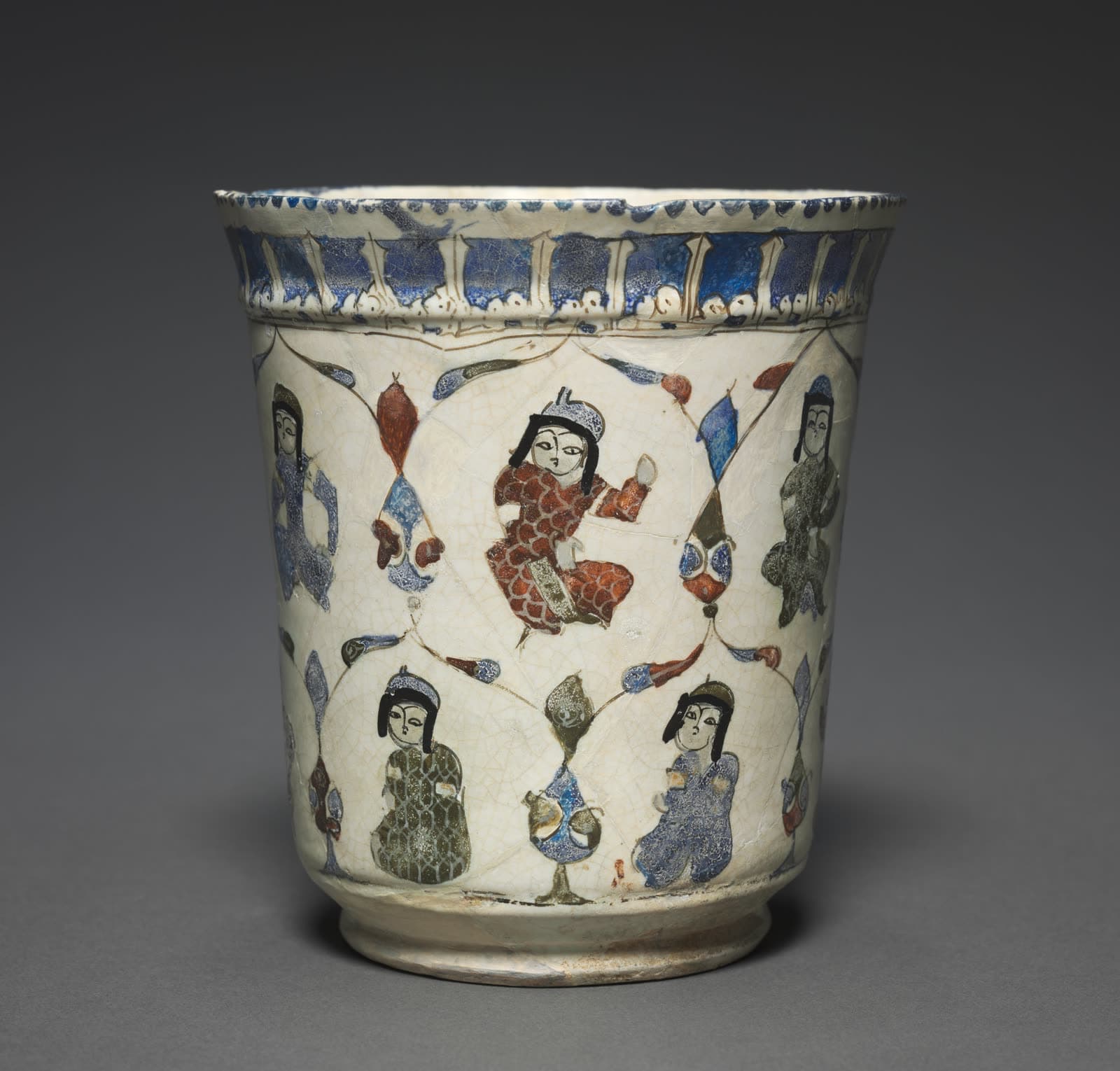 Mina'i Beaker with Seated Princes