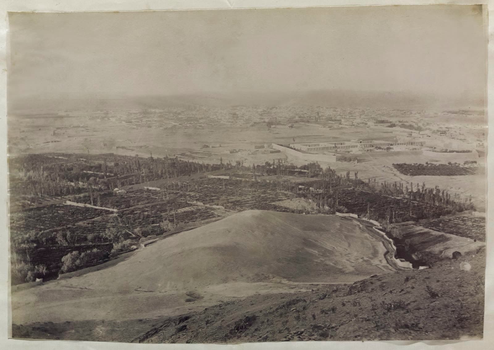 Distant view of Sultanabad and the Ziegler and Co. works