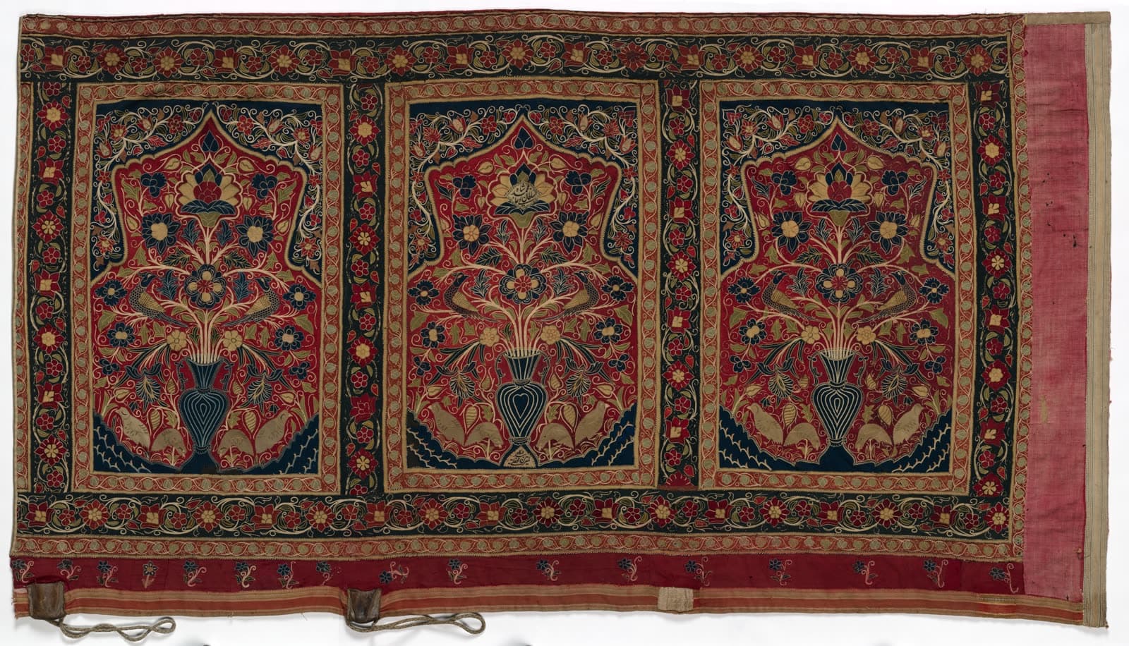 Royal Round Tent made for Muhammad Shah (wall panel with three design units) (2 of 2)