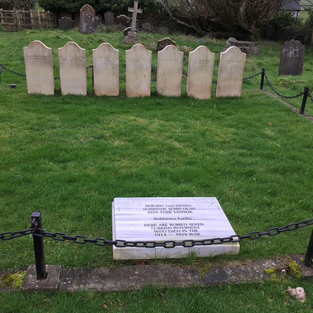 Graves and headstones of Turkish Internees